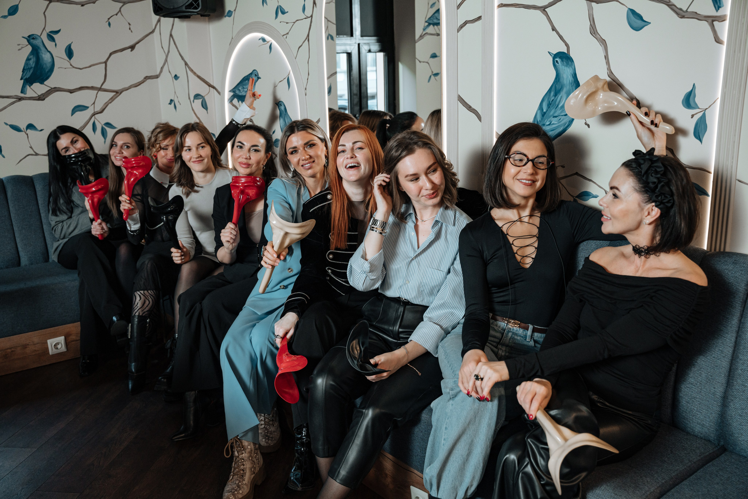 Мафия. Бар FINCH. ЖЕНСКИЙ КЛУБ LAXMI. Портретный фотограф в Санкт-Петербурге Дмитриева Наталия