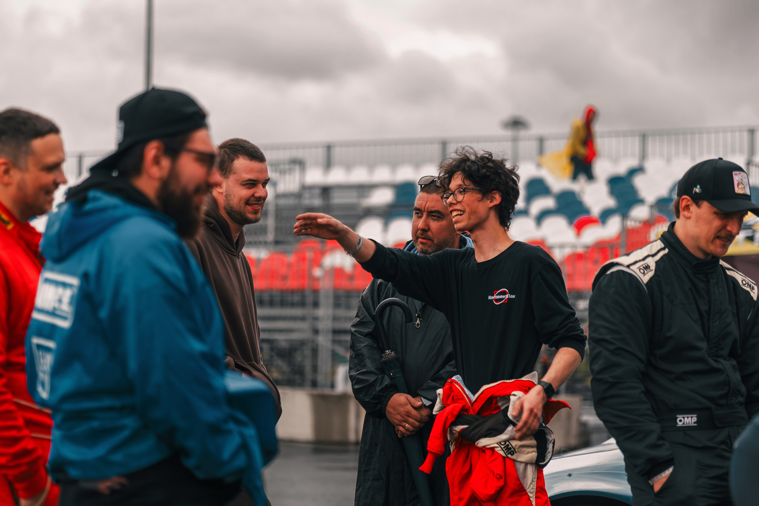 IDDC Этап 2: Бетонный Колизей и блогеры в деле