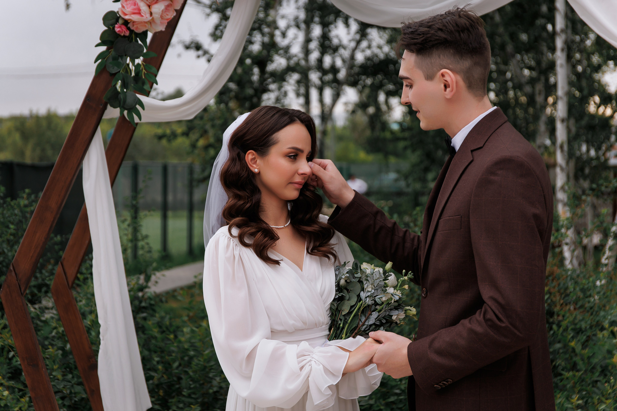 Екатерина и Денис. Свадебный фотограф в Омске Яна Савина