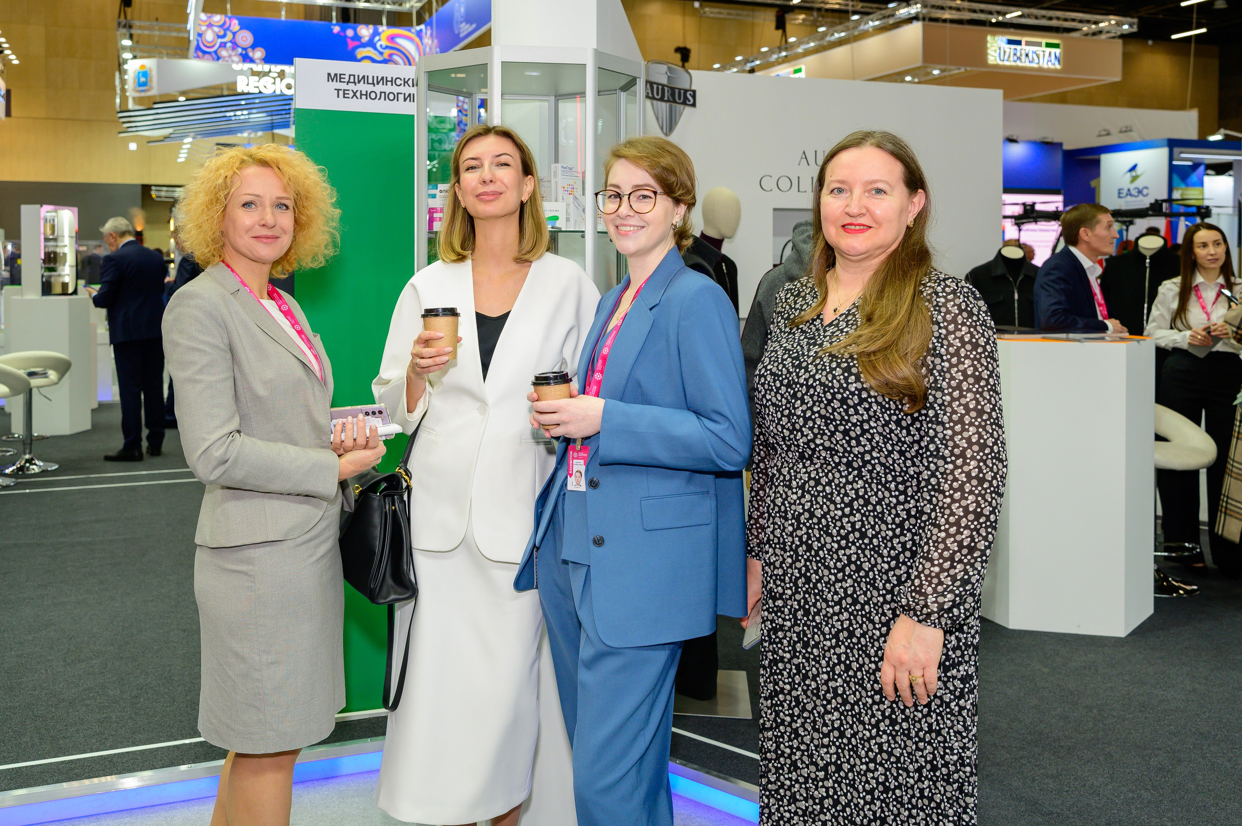 «ИННОПРОМ. Беларусь» — это международная промышленная выставка, объединяющая представителей различных отраслей промышленности, инновационных компаний, инвесторов и государственных структур. Это уникальная платформа для обмена опытом, внедрения новых идей и технологий, что способствует повышению актуальности отрасли и развитию сотрудничества между странами.#БольшаяпромышленнаянеделявМинске @belexpo_by@ph.andrey_puhach #bigindustrialweek #bigindustrialwee