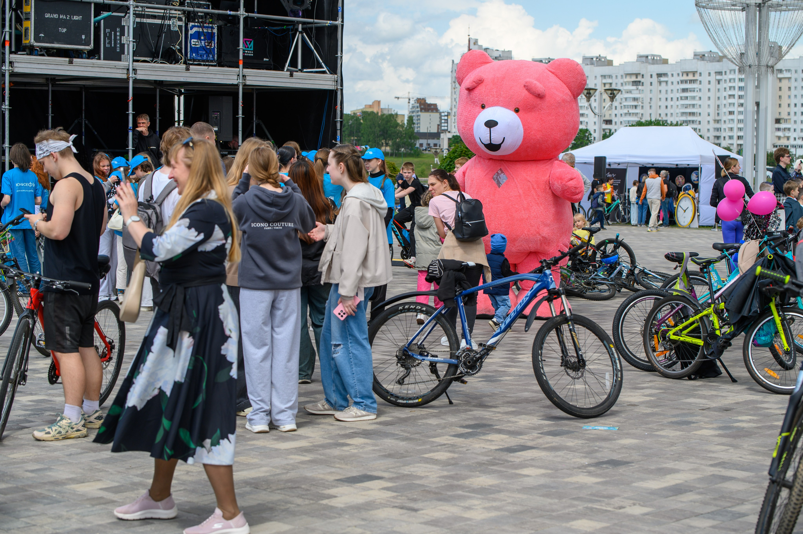 Репортажная съемка с открытия магазина. Фотоуслуги, услуги фотографа, фотографирование важных событий
