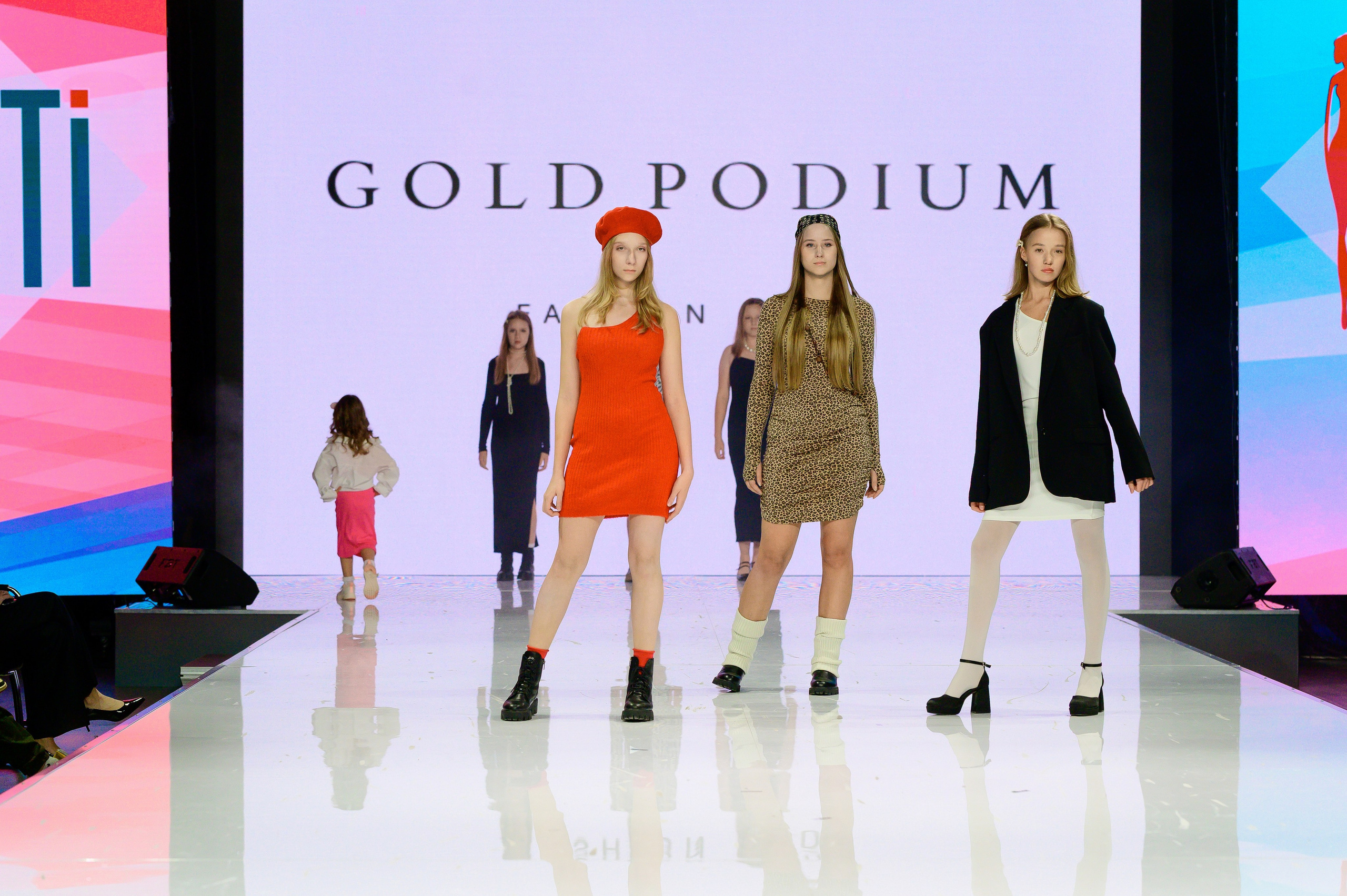 @bti_beltexindustry. Фотоуслуги, услуги фотографа, фотографирование важных событий