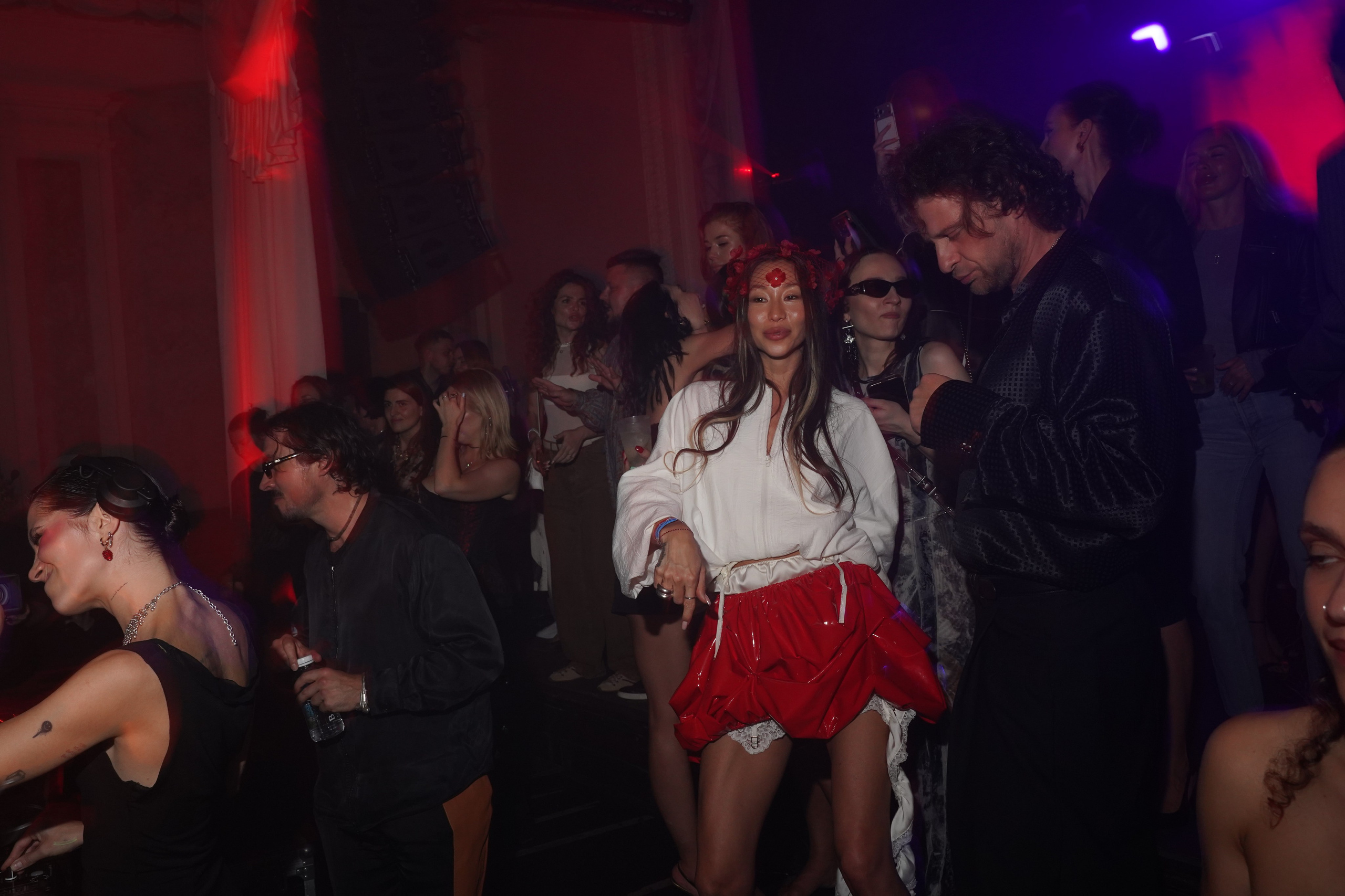 ДК Кристалл Holy Molly День Рождения. Фотограф