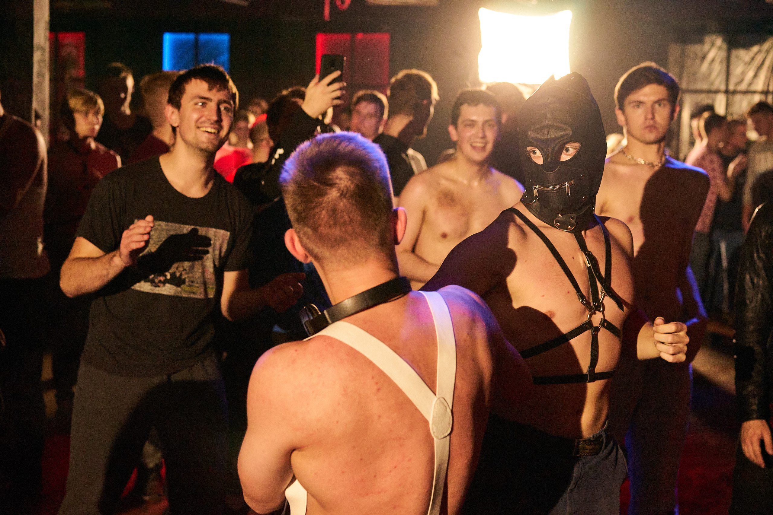 THE WRONG DOOR: MOSCOW — Осень 2021