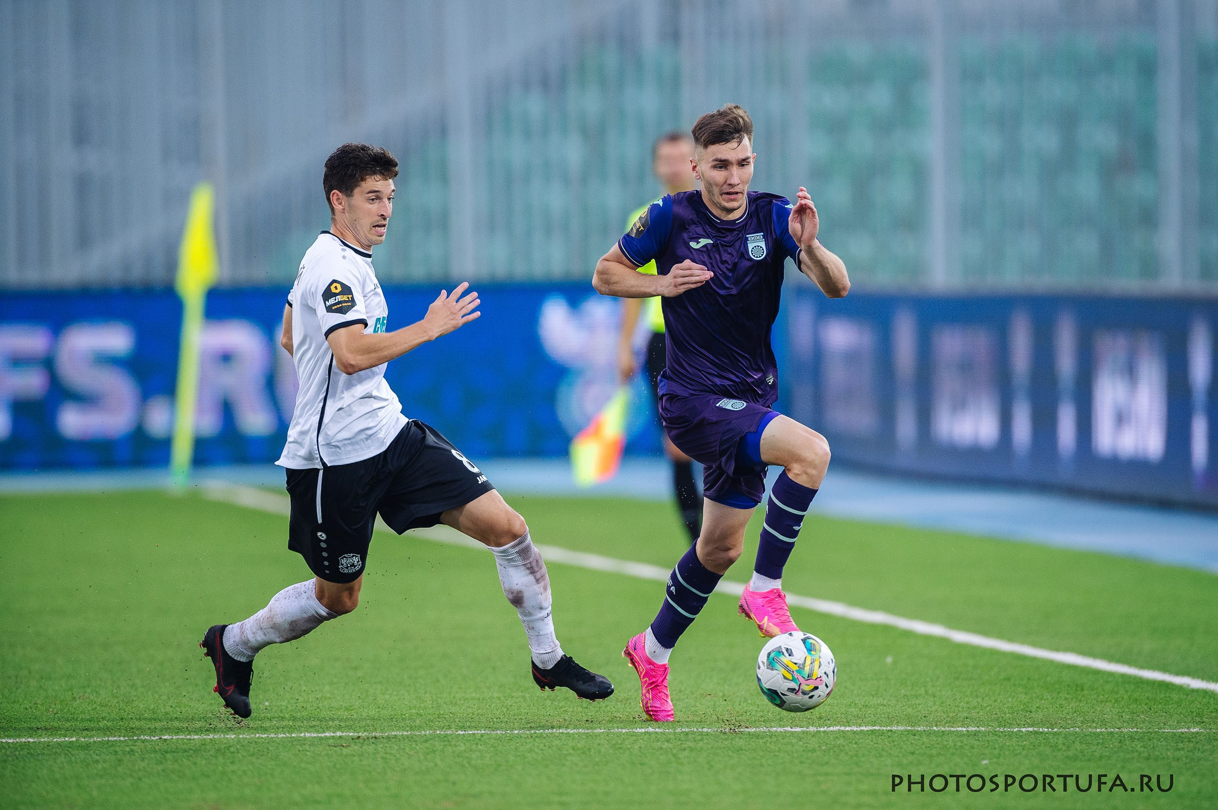 Россия — МЕЛБЕТ — Первая Лига. 4 -й тур «ФК УФА» — ФК «Тюмень». Спортивный фотограф в Уфе Евгений Буров