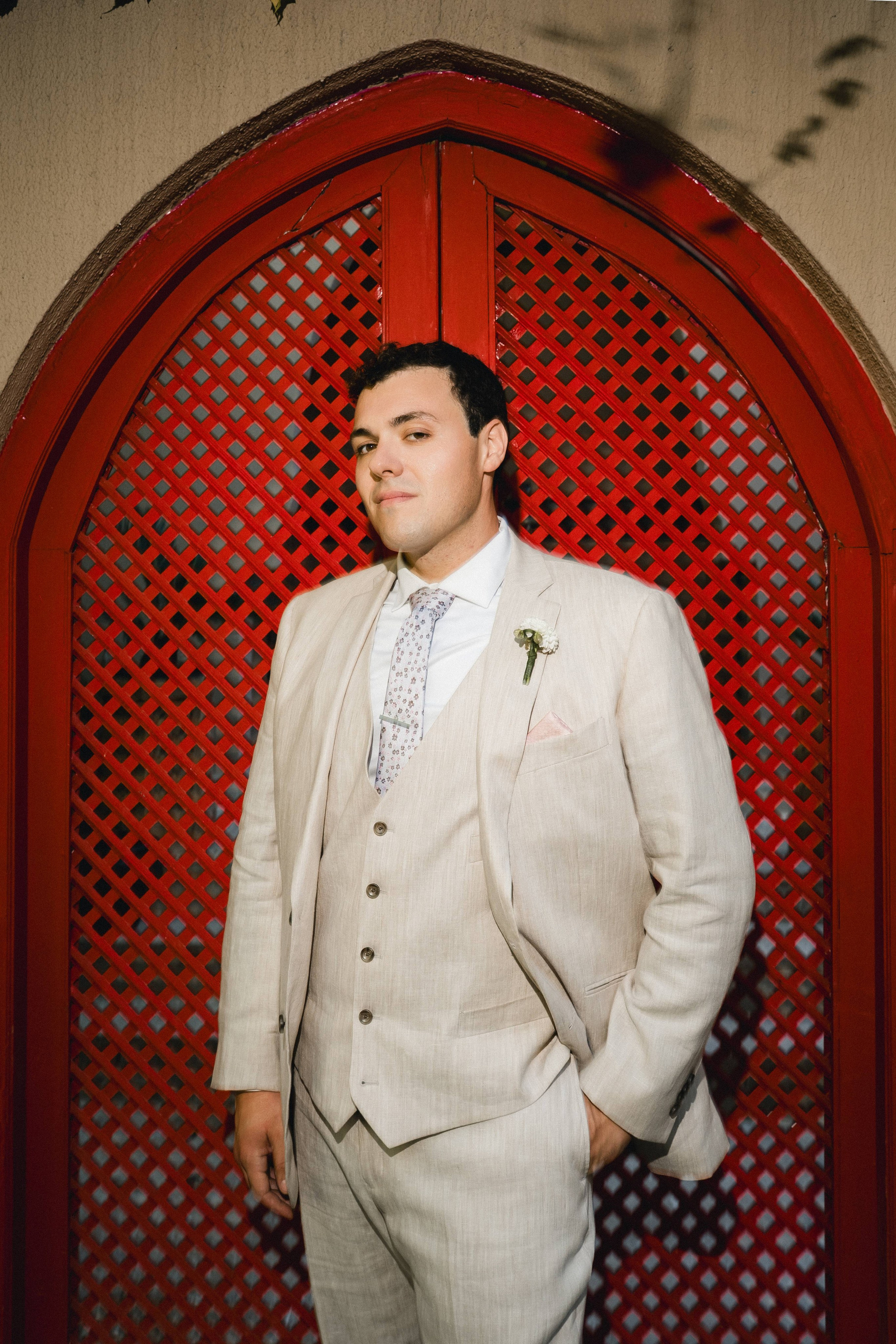 American-Russian Wedding. Wedding & Documentary Photographer based in Nuremberg — available across Europe & Turkey | Vitalii Nasonov