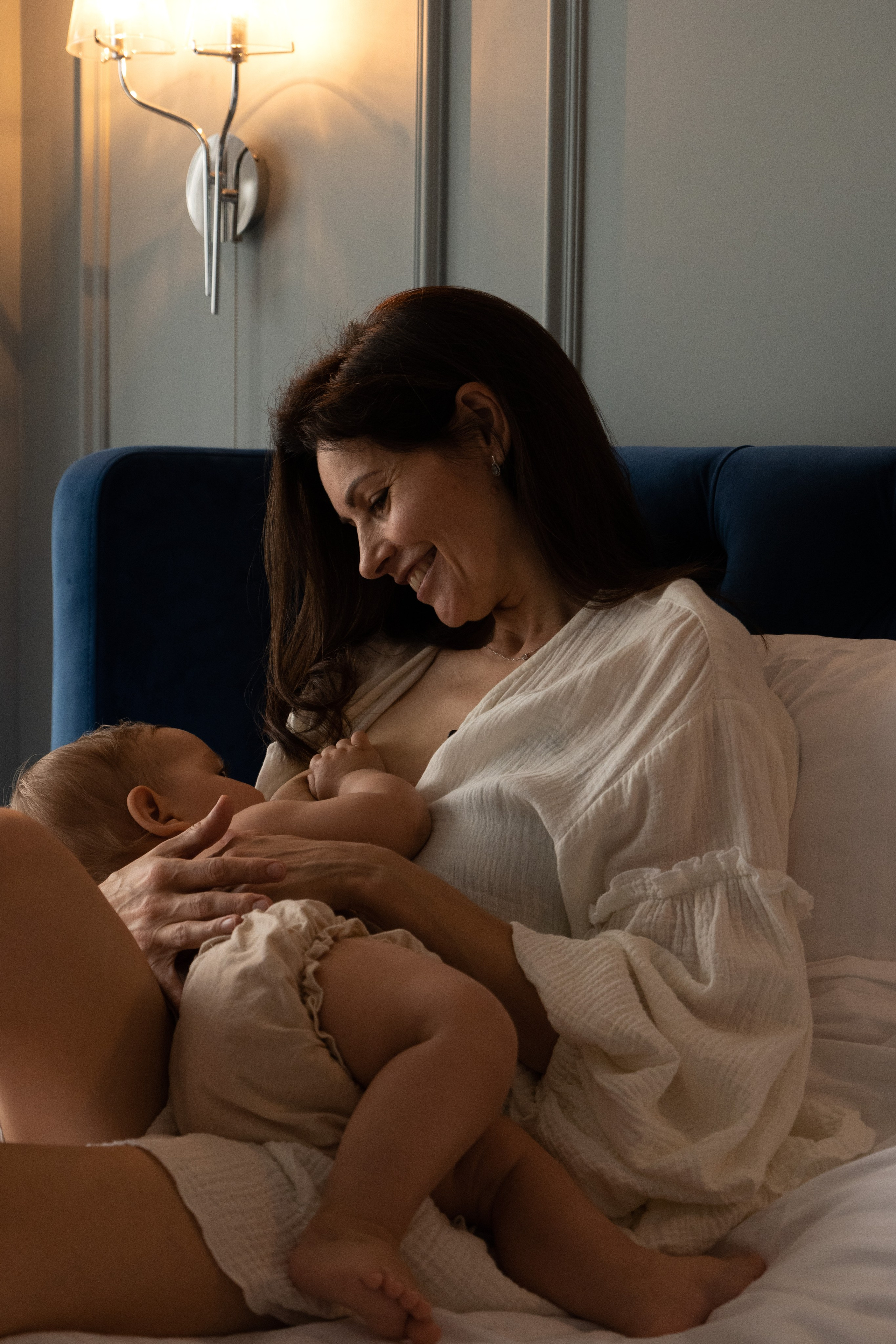 Мама и малыш «Повседневность». Фотограф видеограф Ольга Василевская