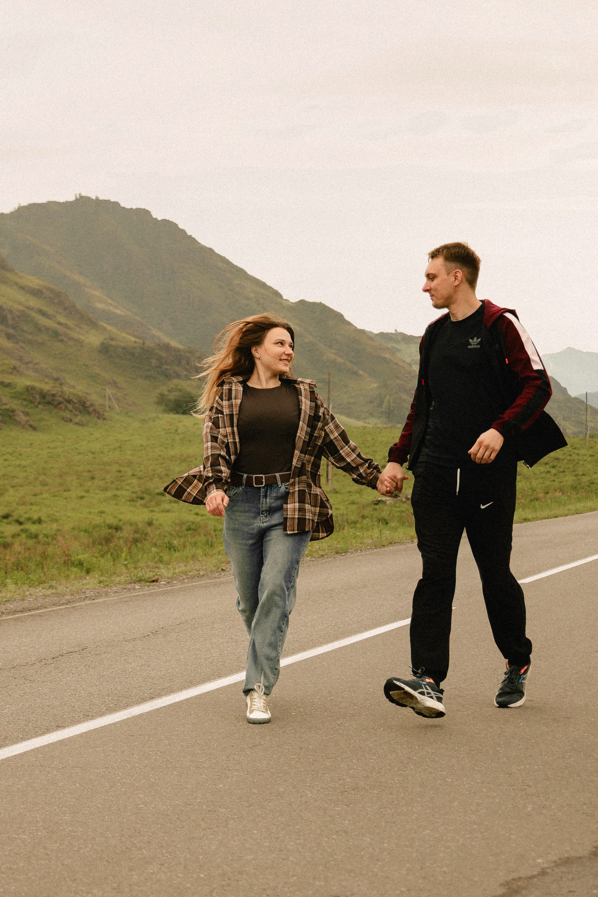 Дмитрий и Наталья. Фотосъемка свадеб и семейных фотосессий в Республике Алтай