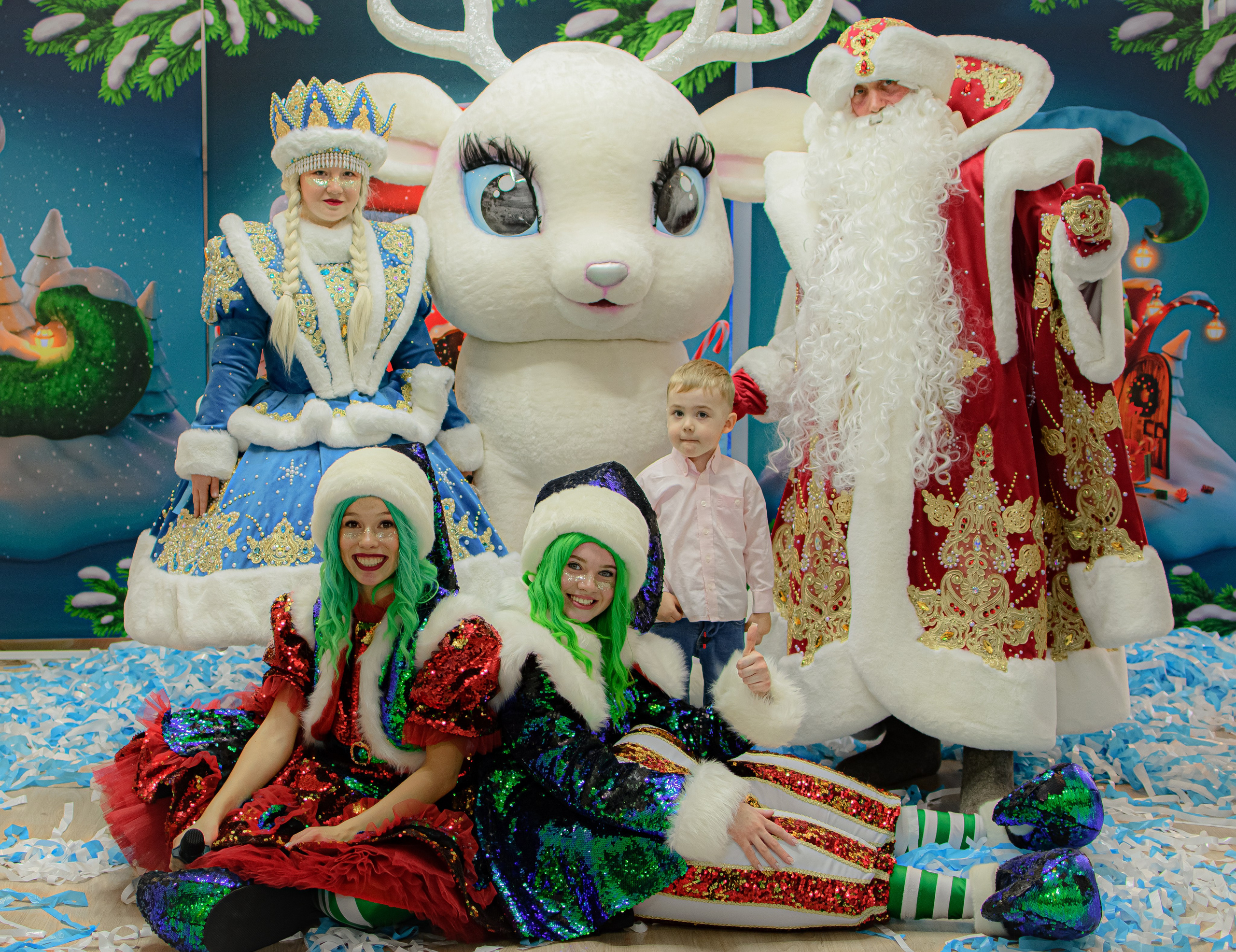 HAPPY NEW YEAR. Photokarish