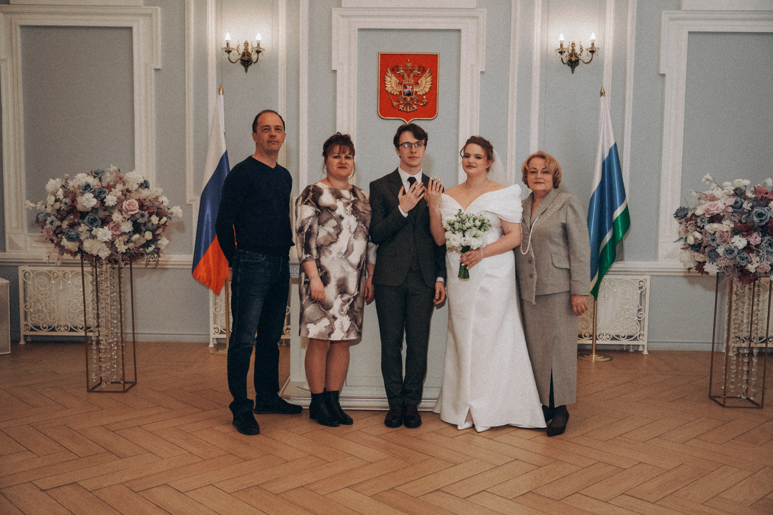 09.04.2026. Фотограф в Нижнем Тагиле. Прогулочные и студийные съемки