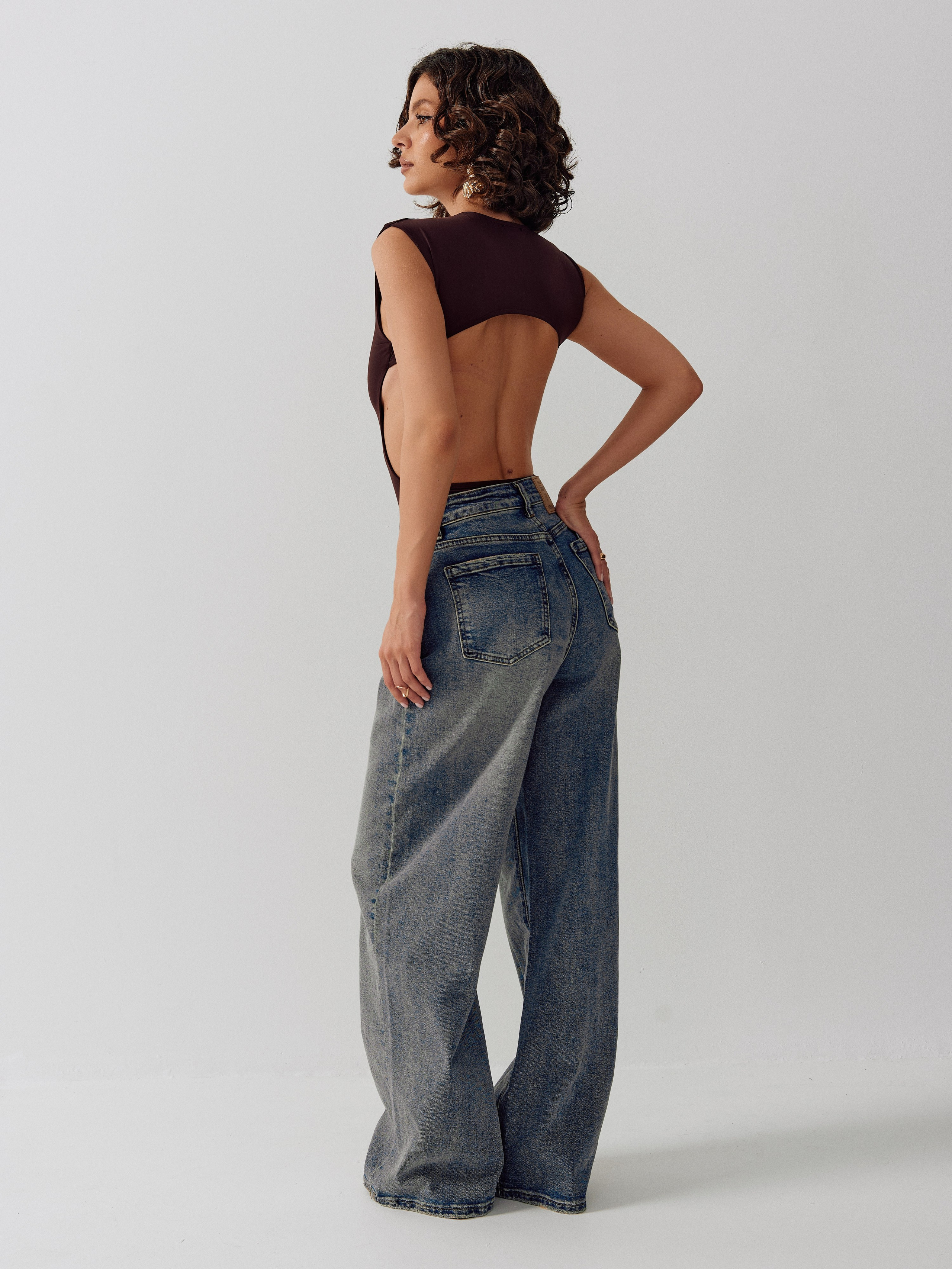 Боди. Фотограф для маркетплейсов в Москве