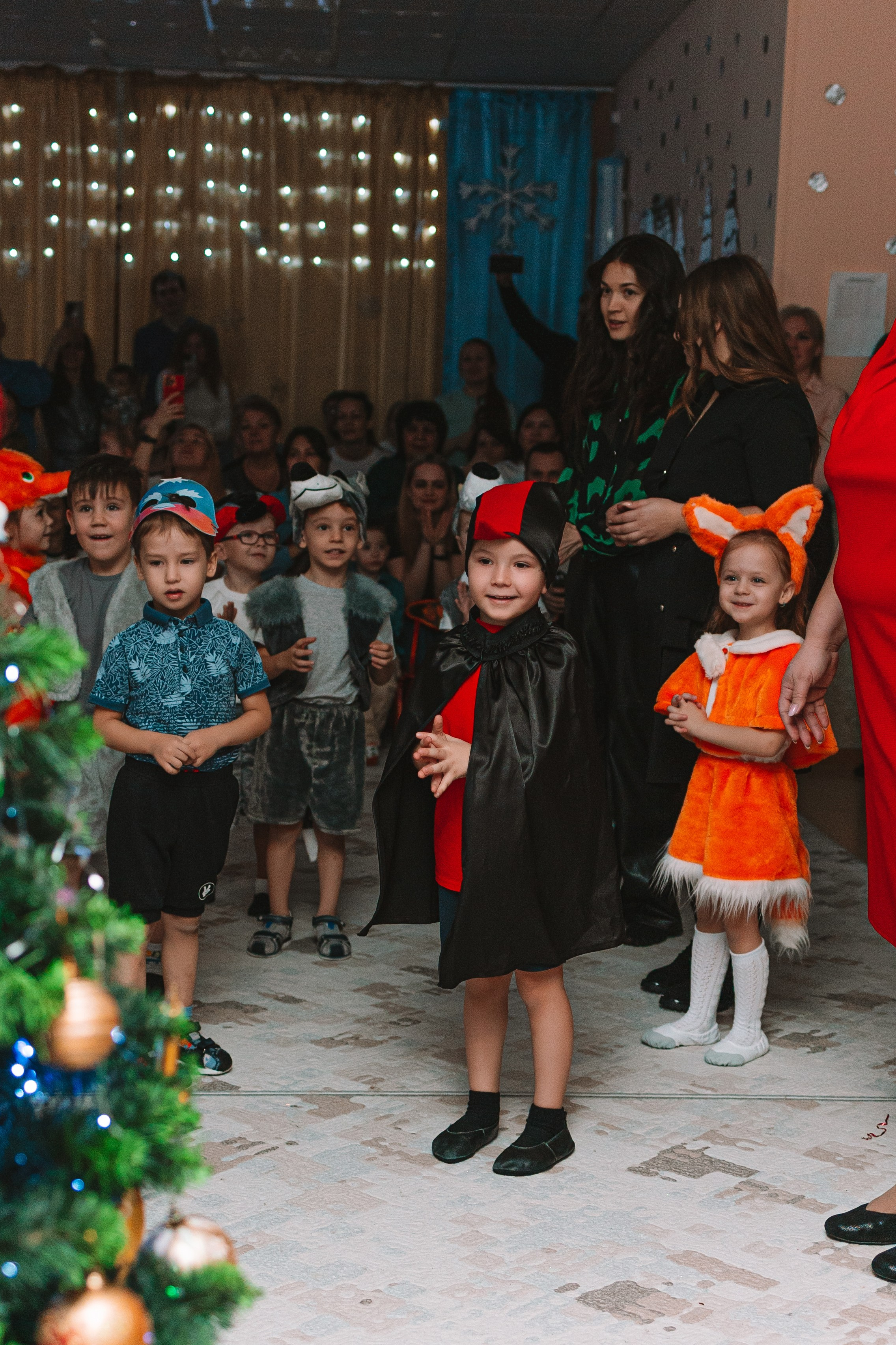 Утренник+портреты. Семейный фотограф Тюмень, фотограф на роды Салмина Мария