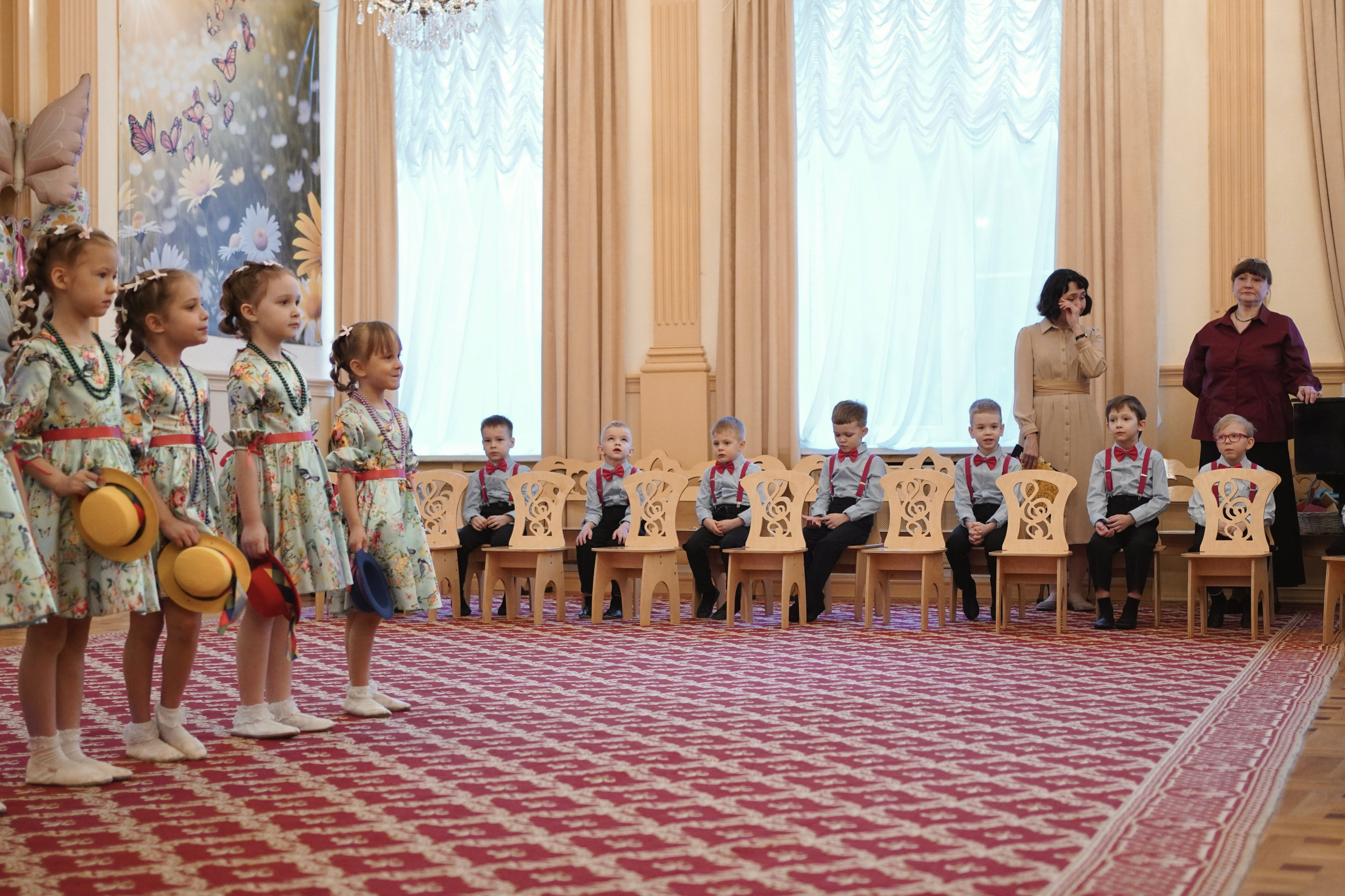 Детский утренник. Семейный и детский фотограф в Зеленограде Коваленко Дарья. Съемка праздников и выпускных, дней рождений