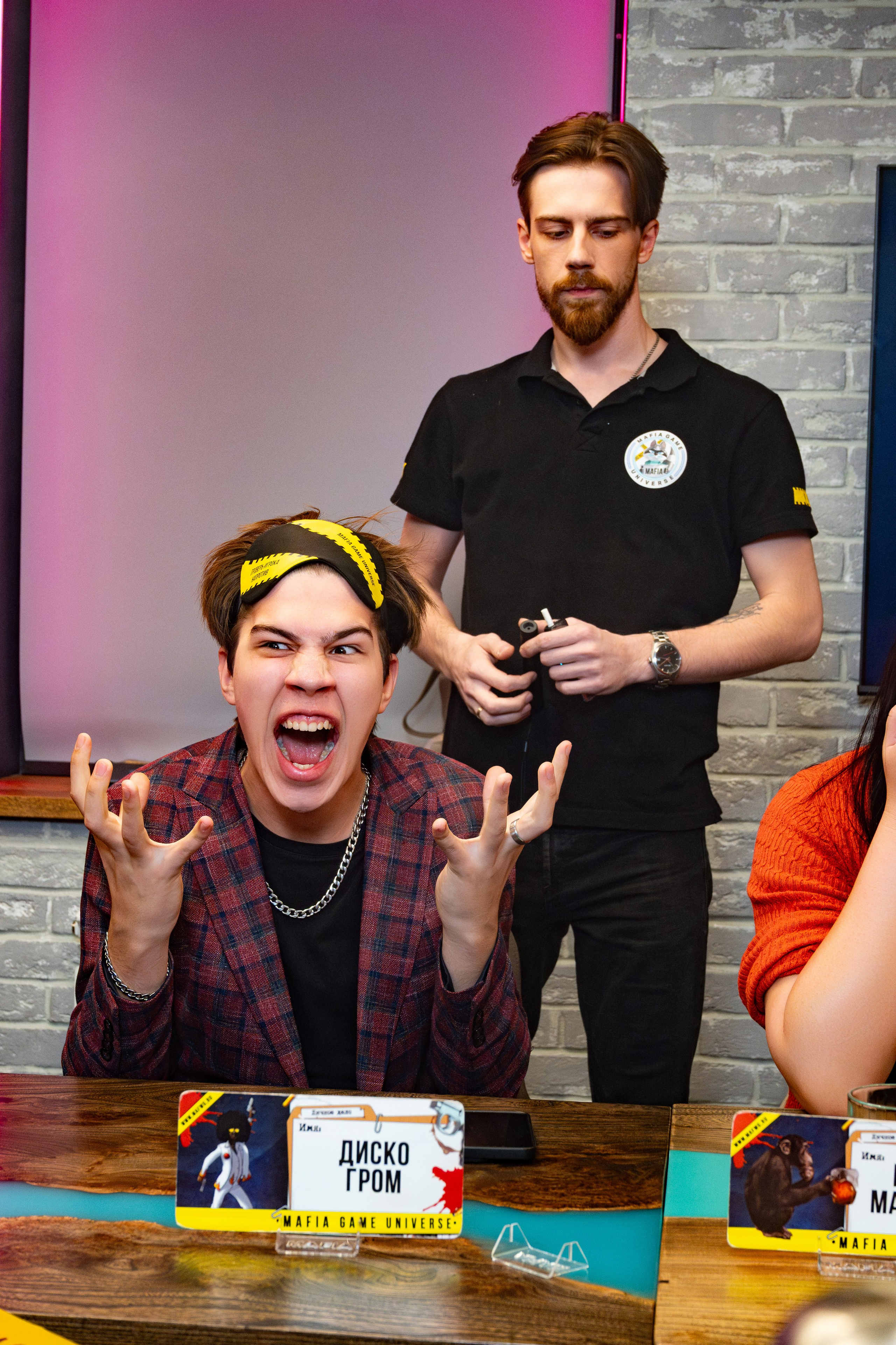 Репортаж на турнире по игре Мафия в «Мятном еноте». Фотограф мероприятий в Москве