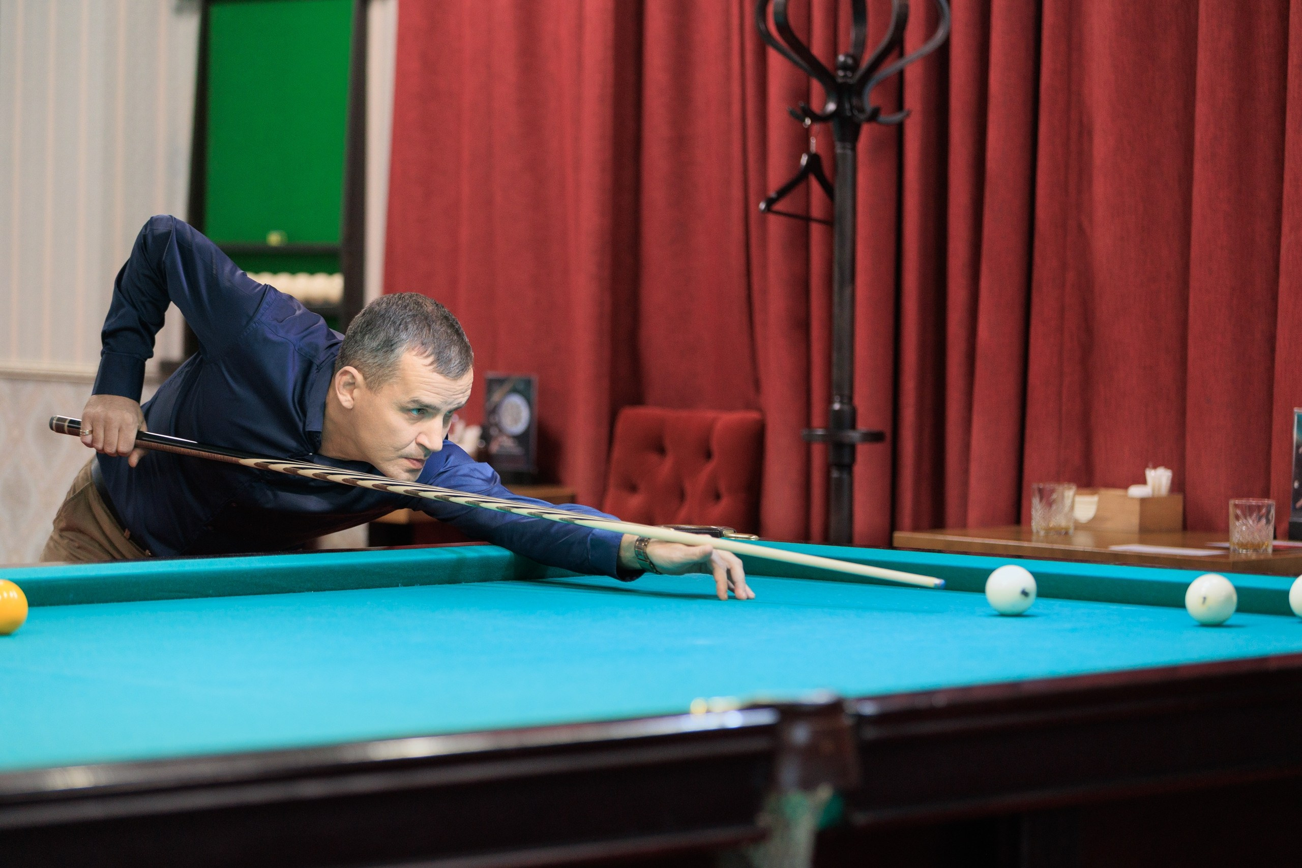 Репортаж с турнира по бильярду. Контент для бизнеса в Екатеринбурге Полдень Медиа