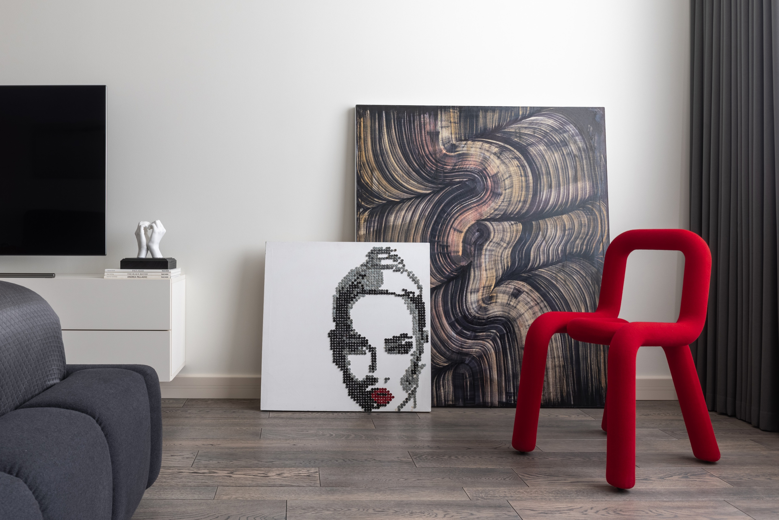 Apartment of 100 sq.m in the residential complex Mosfilmovsky. Commercial photographer | Anton Ermakov