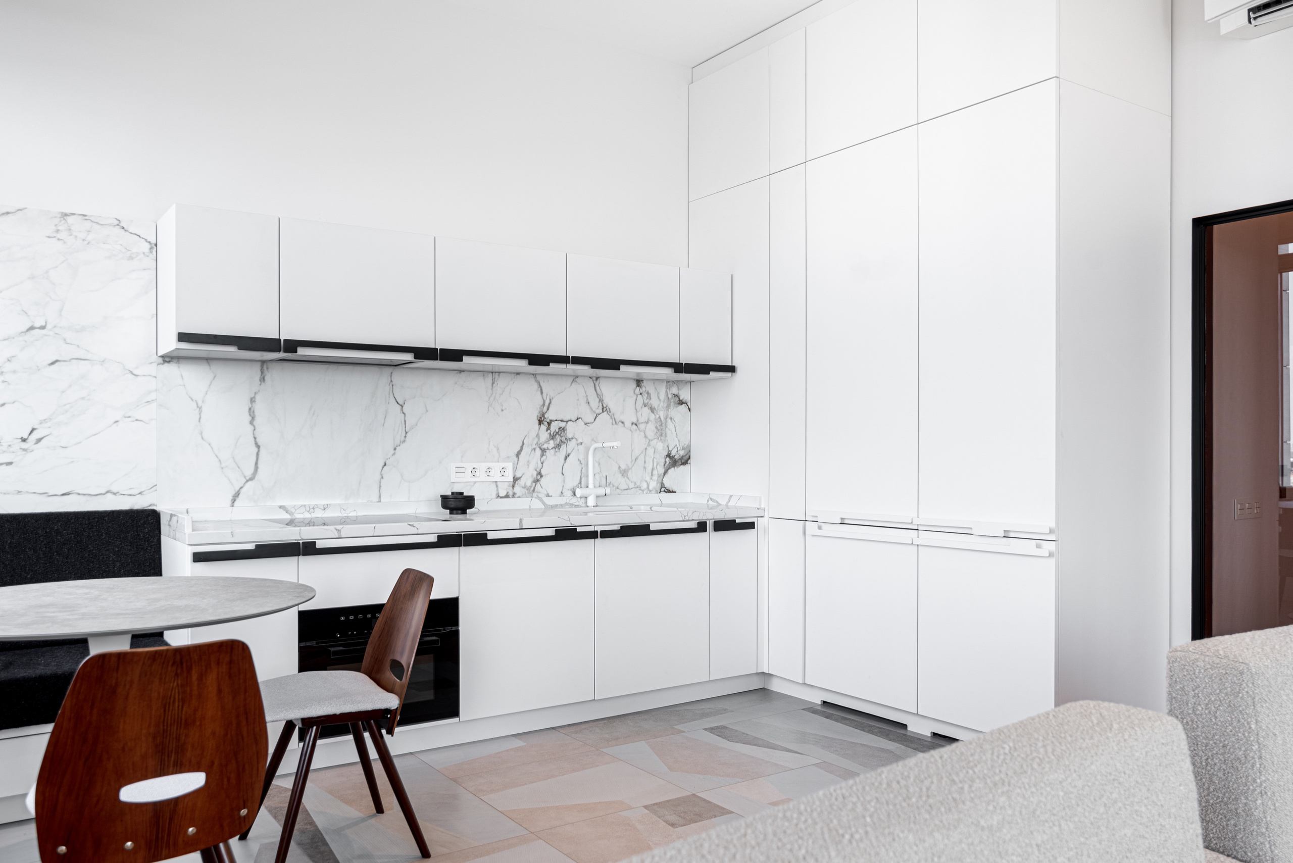 Apartment of 72 sq.m in the Baikonur residential complex. Commercial photographer | Anton Ermakov