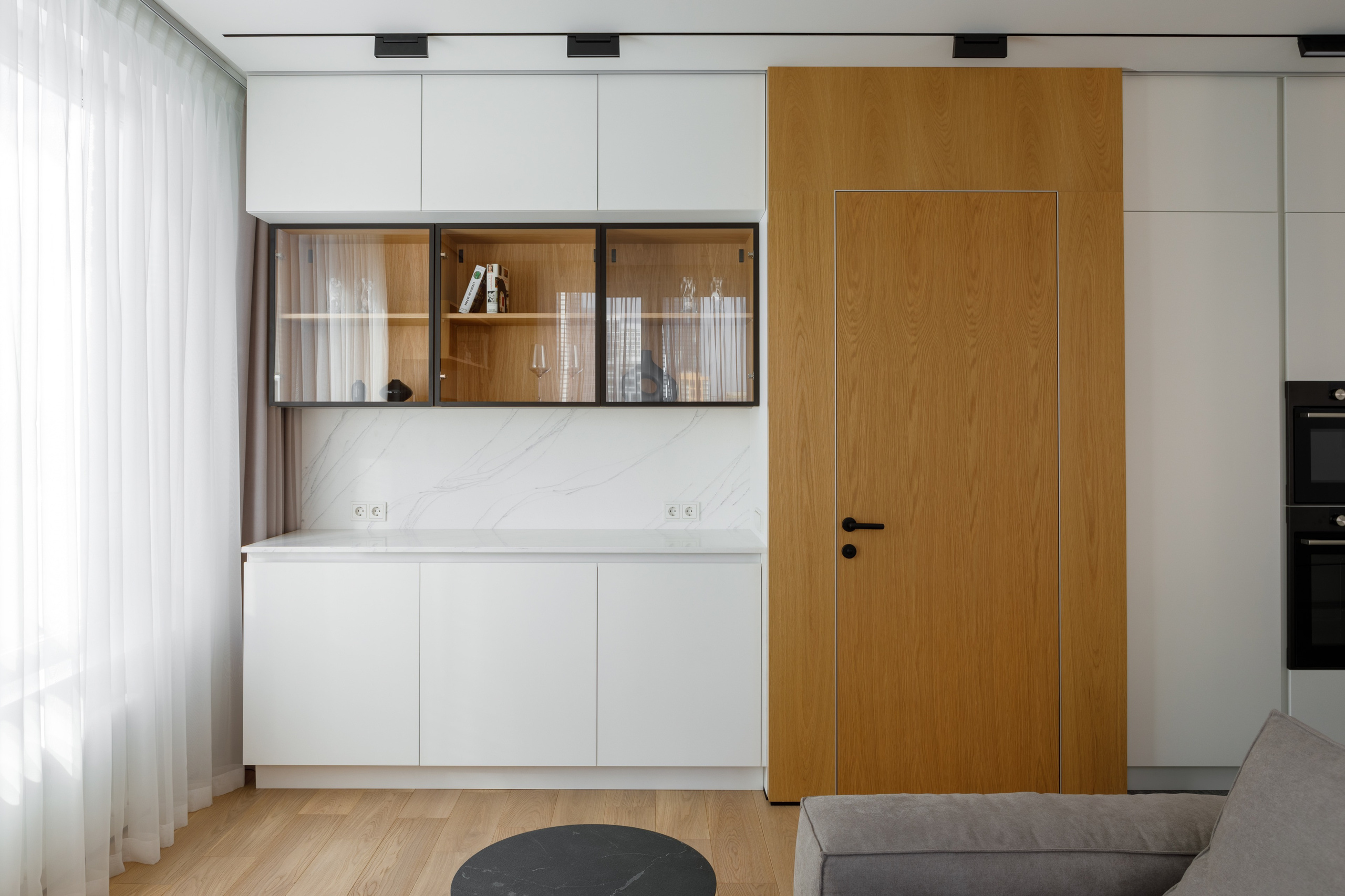 Apartment of 71 sq.m in the residential complex Western port. Commercial photographer | Anton Ermakov