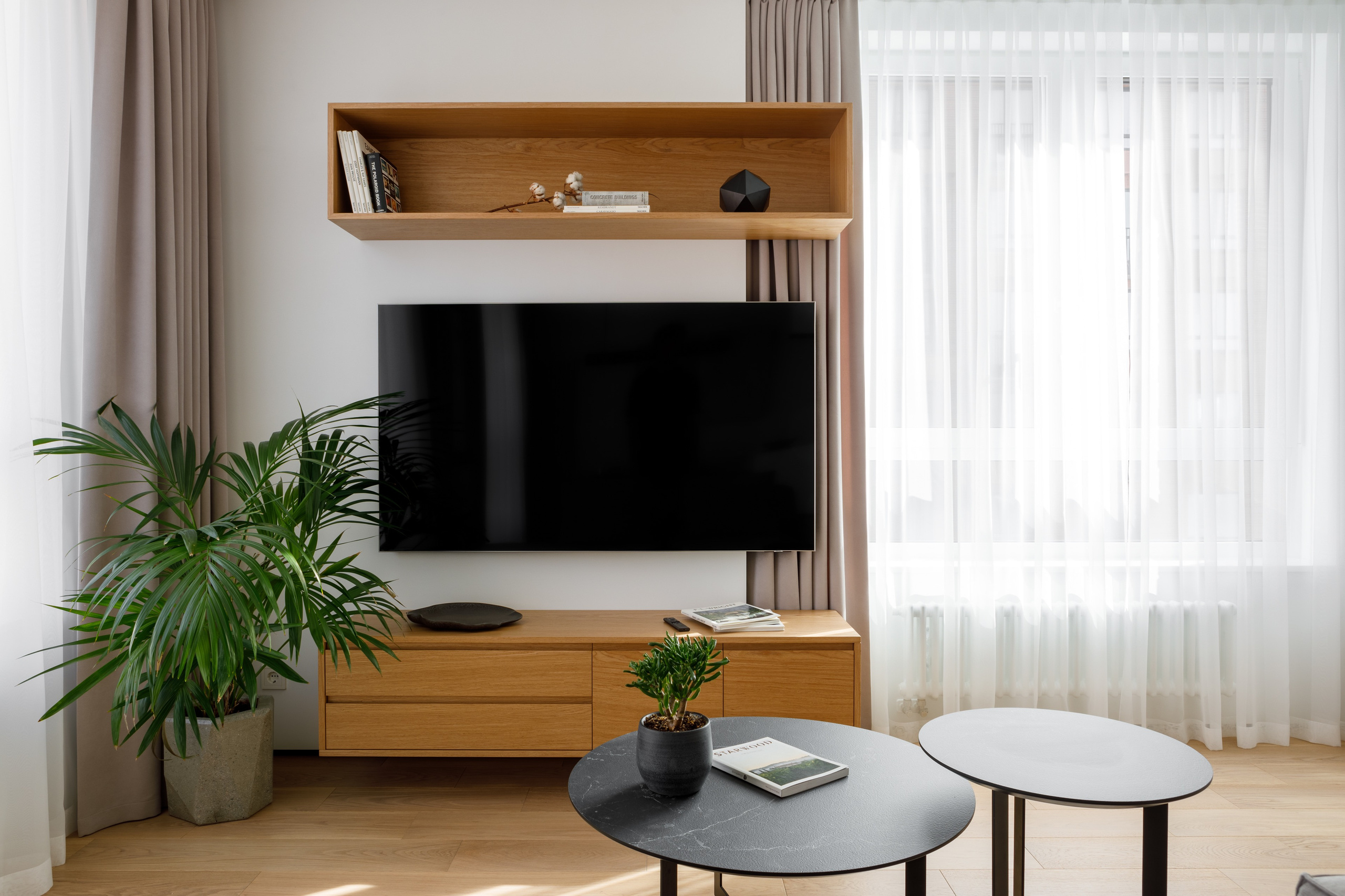 Apartment of 71 sq.m in the residential complex Western port. Commercial photographer | Anton Ermakov