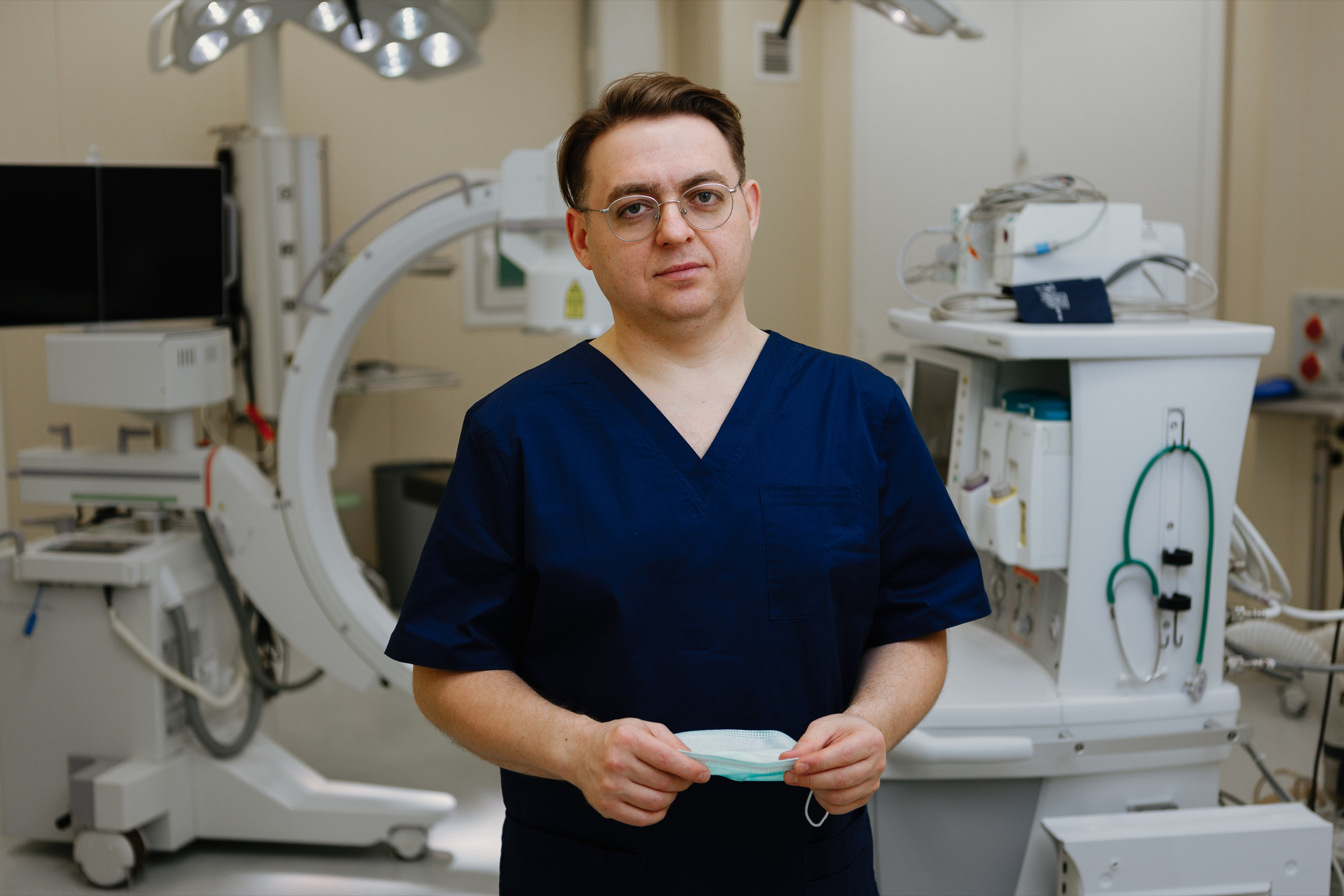 Photos for the doctor Mikhail Sudakov. Commercial photographer | Anton Ermakov