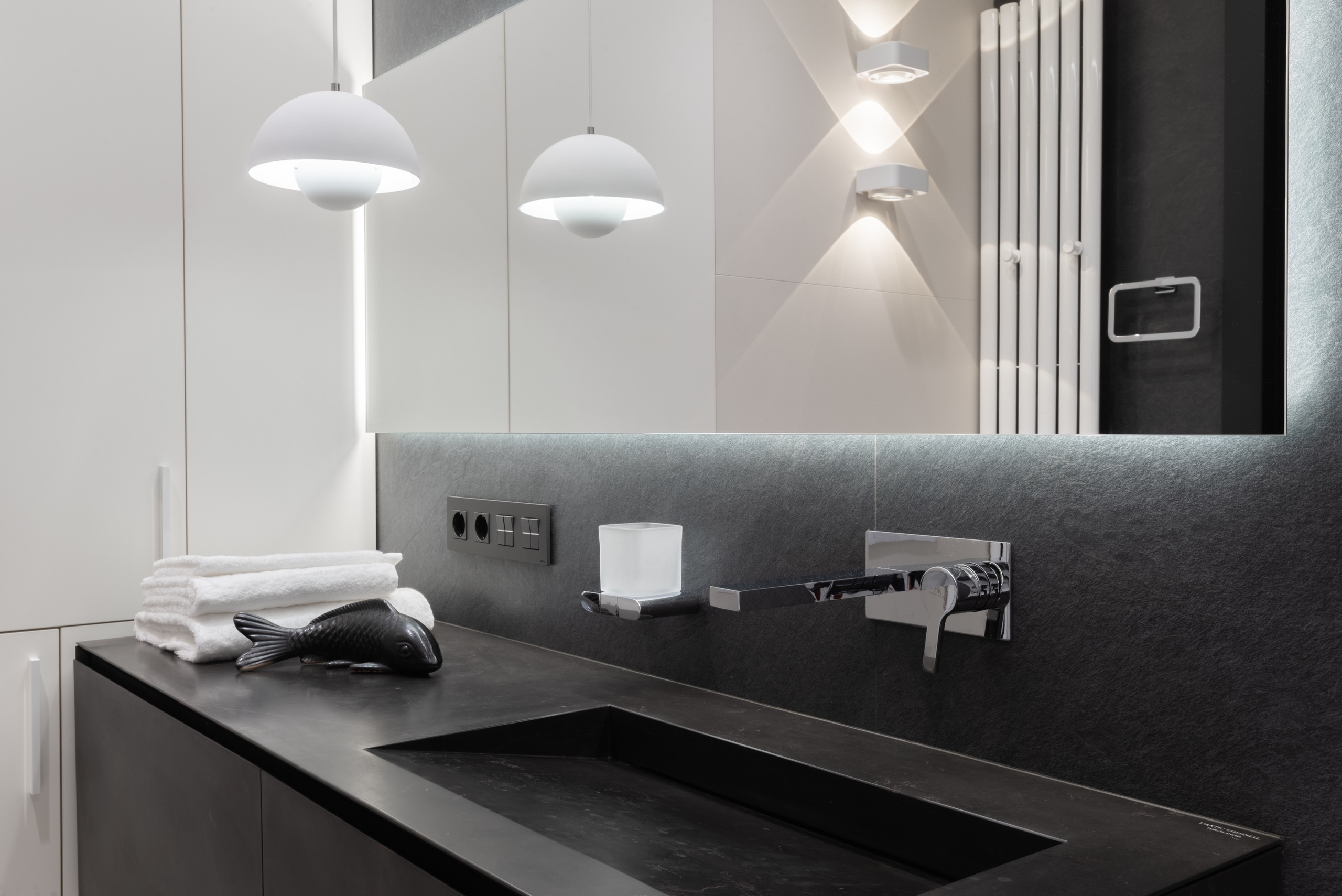 Apartment of 100 sq.m in the residential complex Mosfilmovsky. Commercial photographer | Anton Ermakov