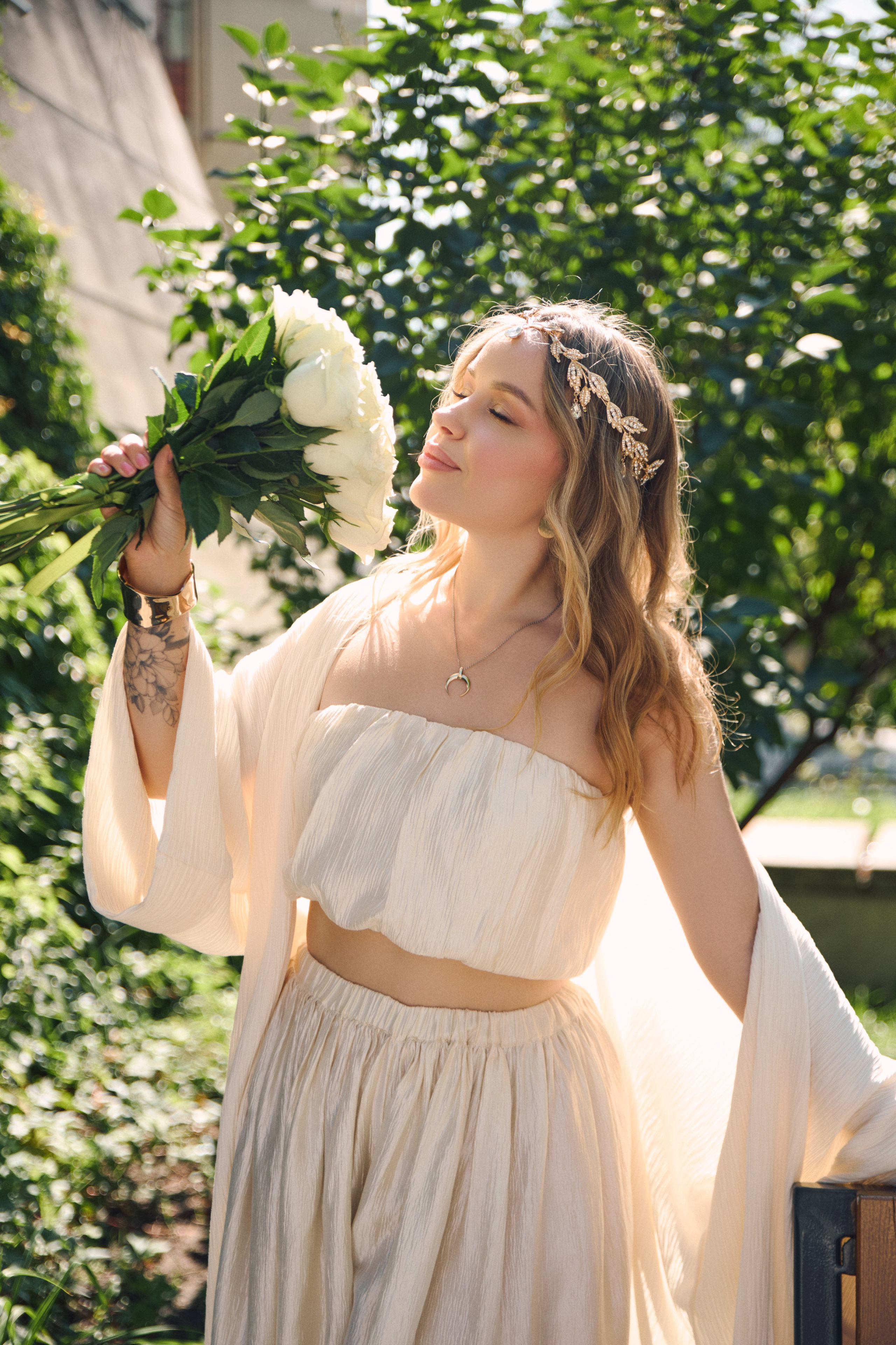 Лавстори на улице летом. Brand и контент фотограф