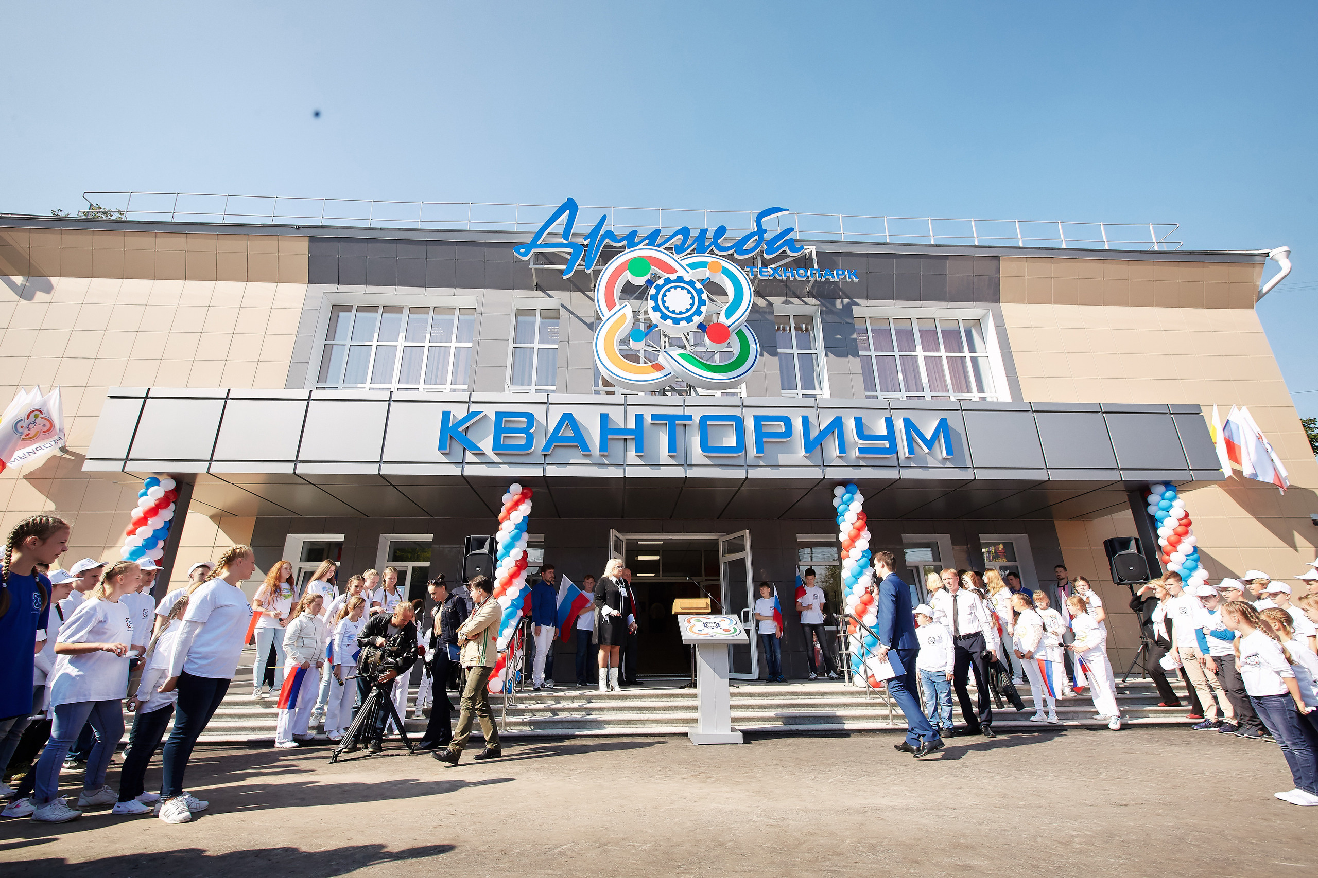 Бизнес-репортаж. Семейный портретный свадебный фотограф Дмитрий Тимченко. Студия / фото