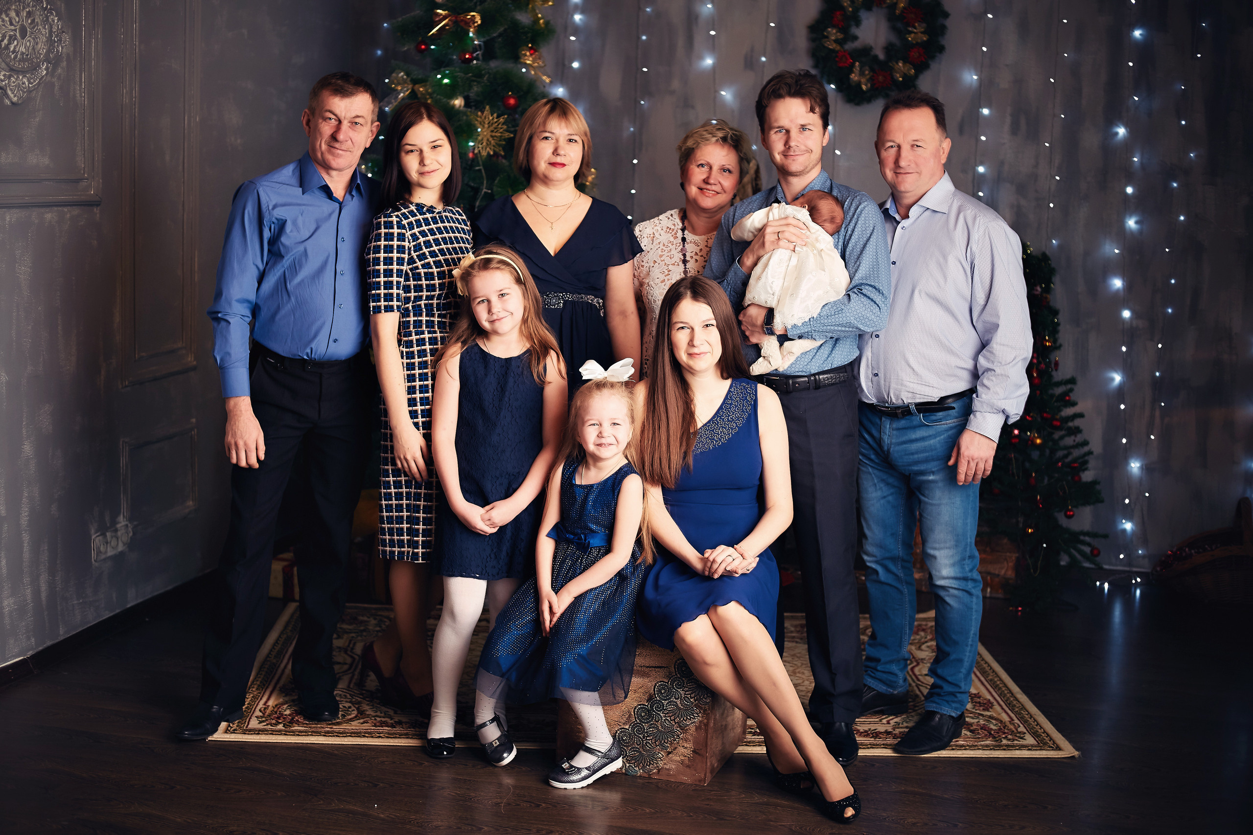 Семейная фотография. Семейный портретный свадебный фотограф Дмитрий Тимченко. Студия / фото