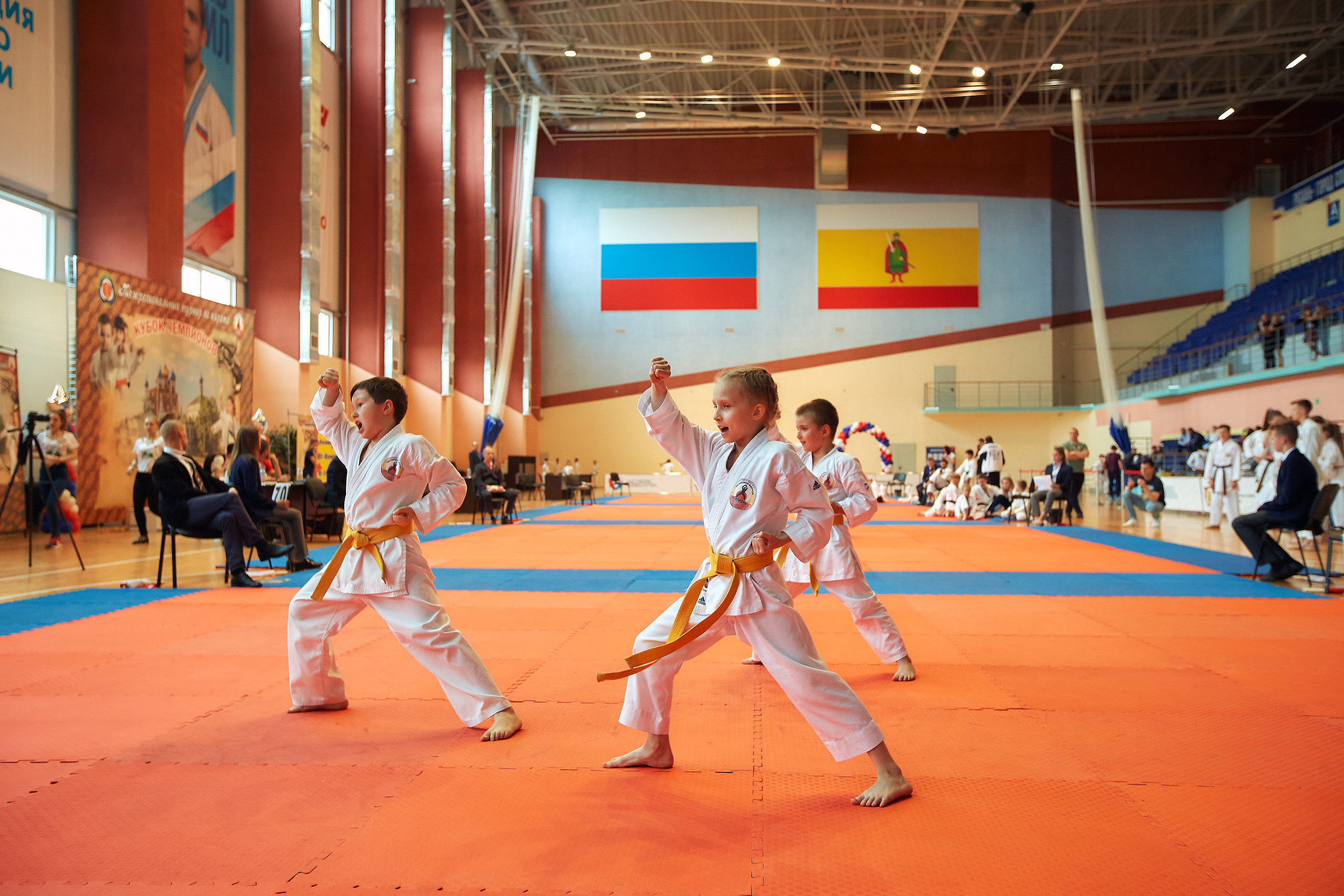 События и репортаж. Семейный портретный свадебный фотограф Дмитрий Тимченко. Студия / фото