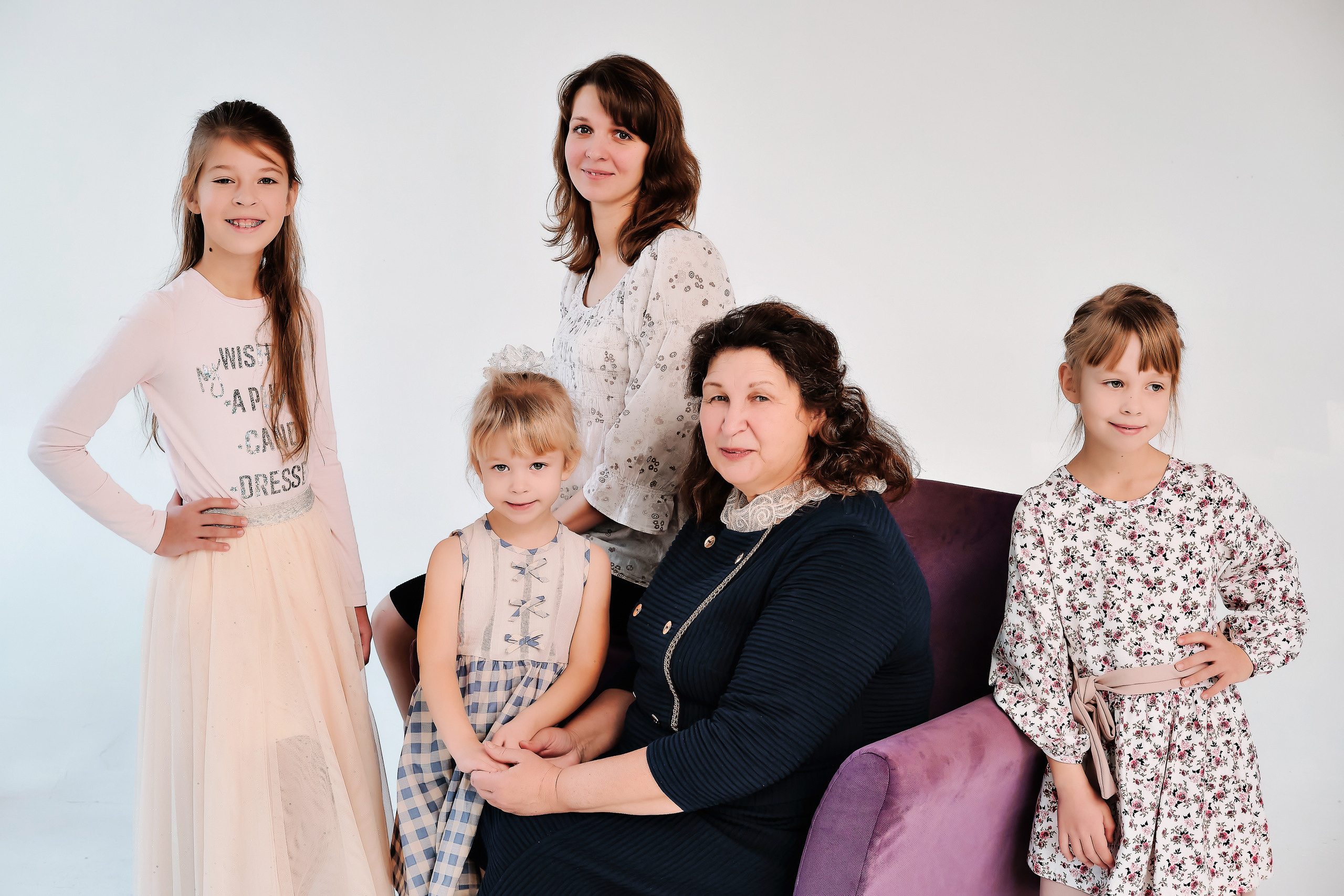 Съемка «клана». Семейный портретный свадебный фотограф Дмитрий Тимченко. Студия / фото