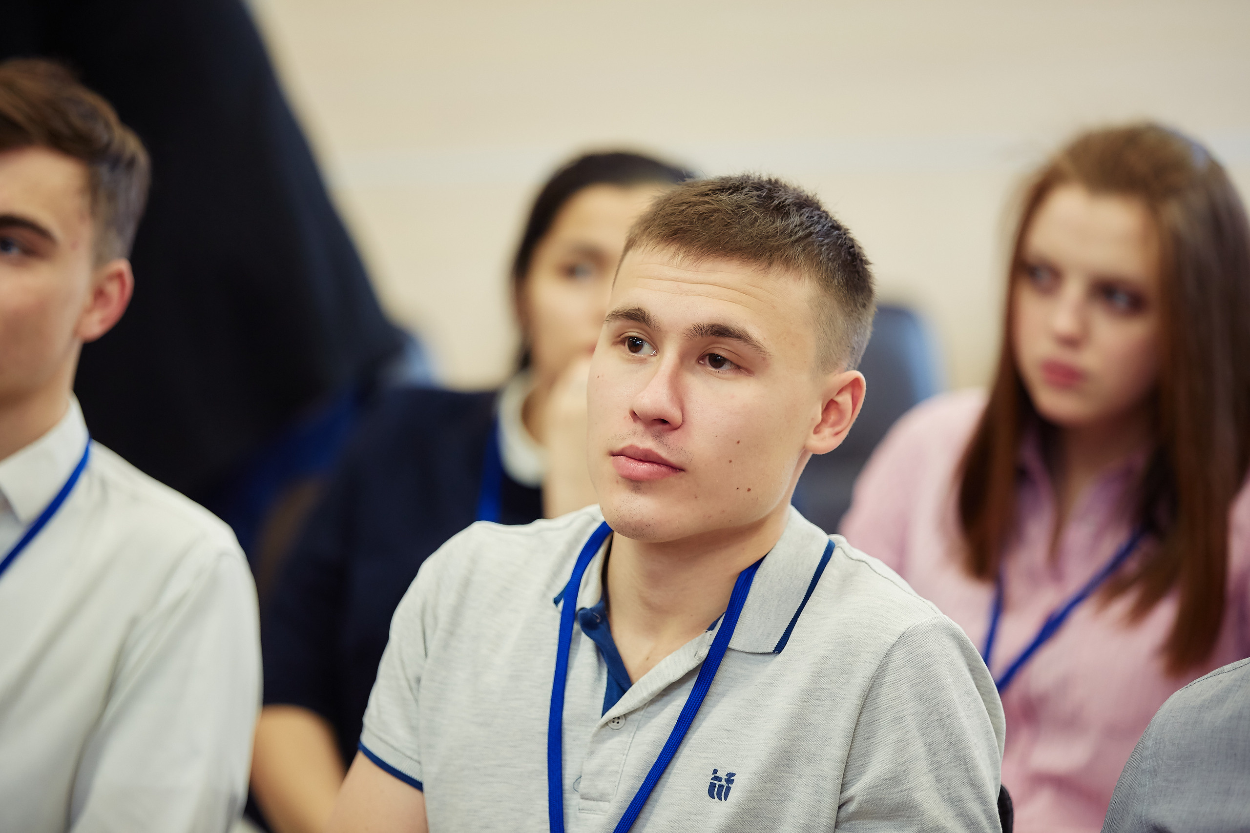 Бизнес-репортаж. Семейный портретный свадебный фотограф Дмитрий Тимченко. Студия / фото