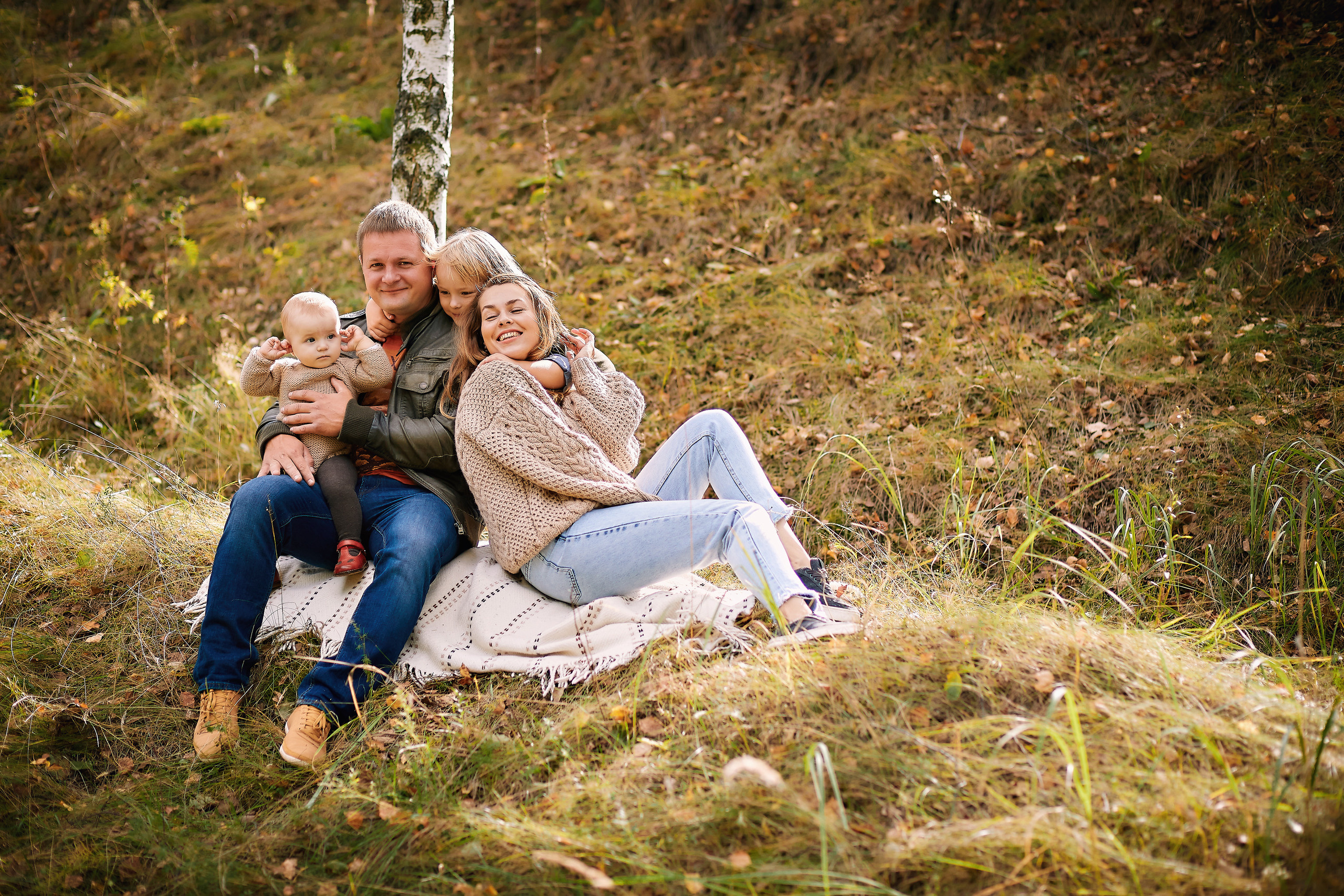 Семейная фотография. Семейный портретный свадебный фотограф Дмитрий Тимченко. Студия / фото