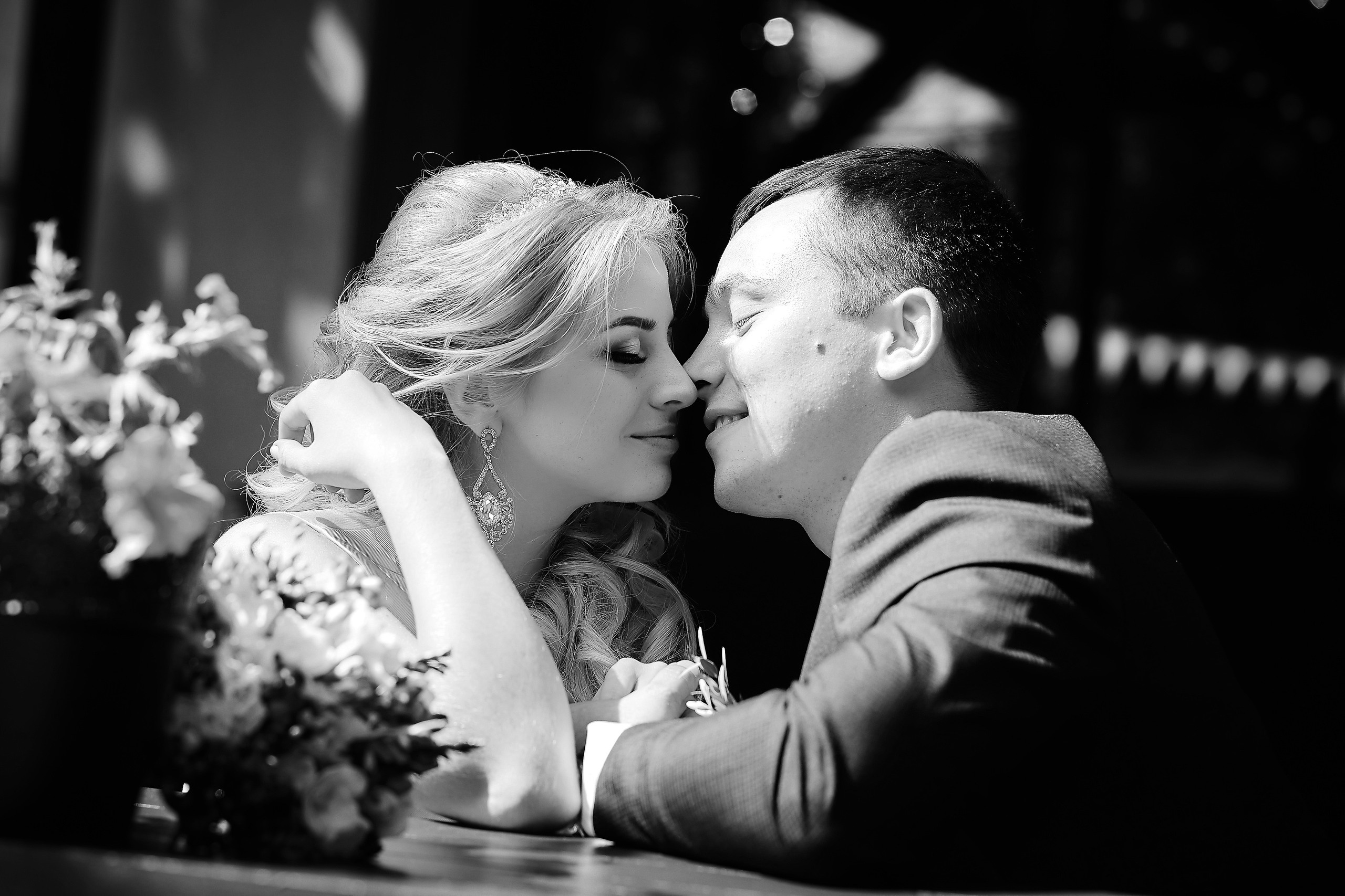 Анастасия и Руслан. Семейный портретный свадебный фотограф Дмитрий Тимченко. Студия / фото