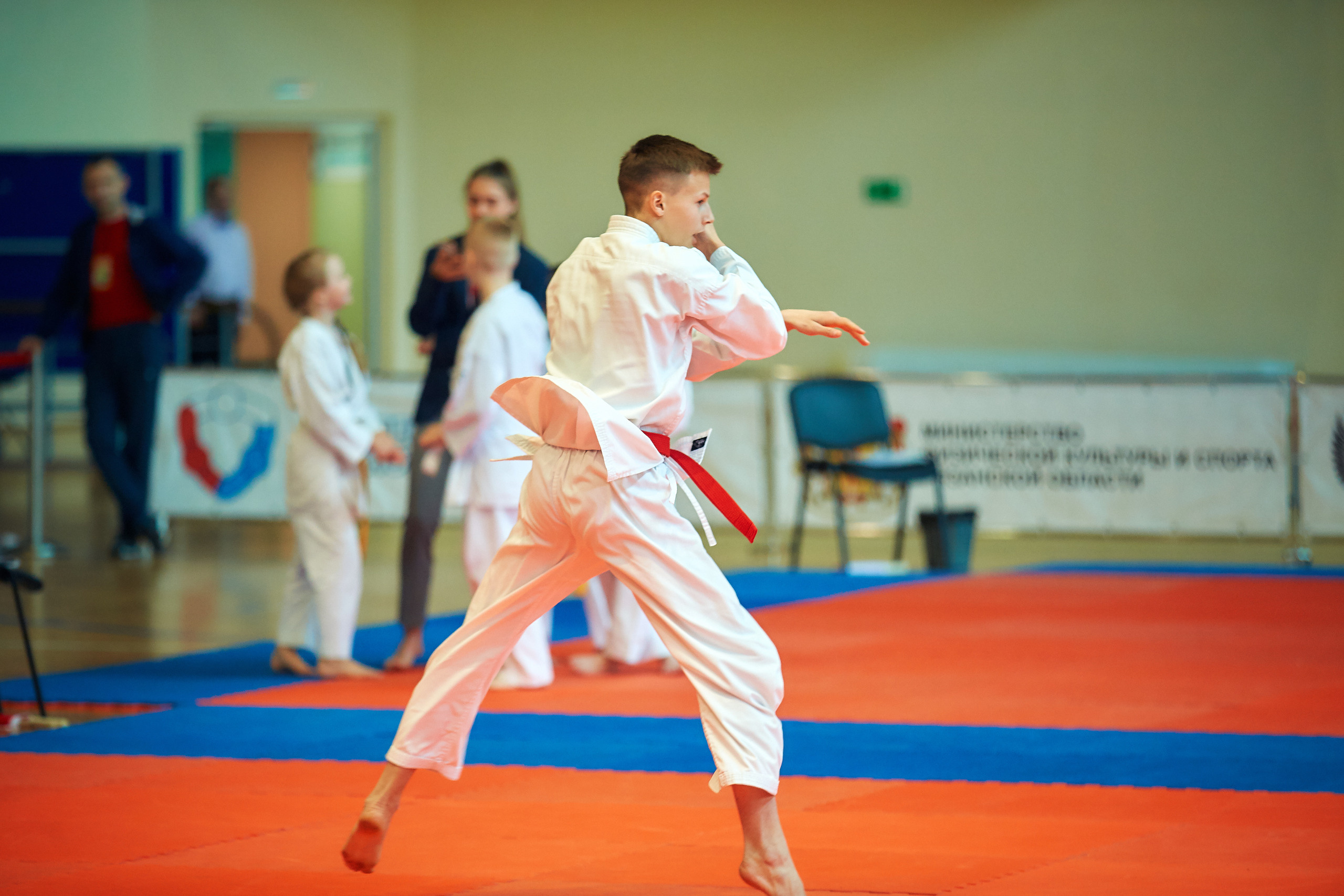 События и репортаж. Семейный портретный свадебный фотограф Дмитрий Тимченко. Студия / фото