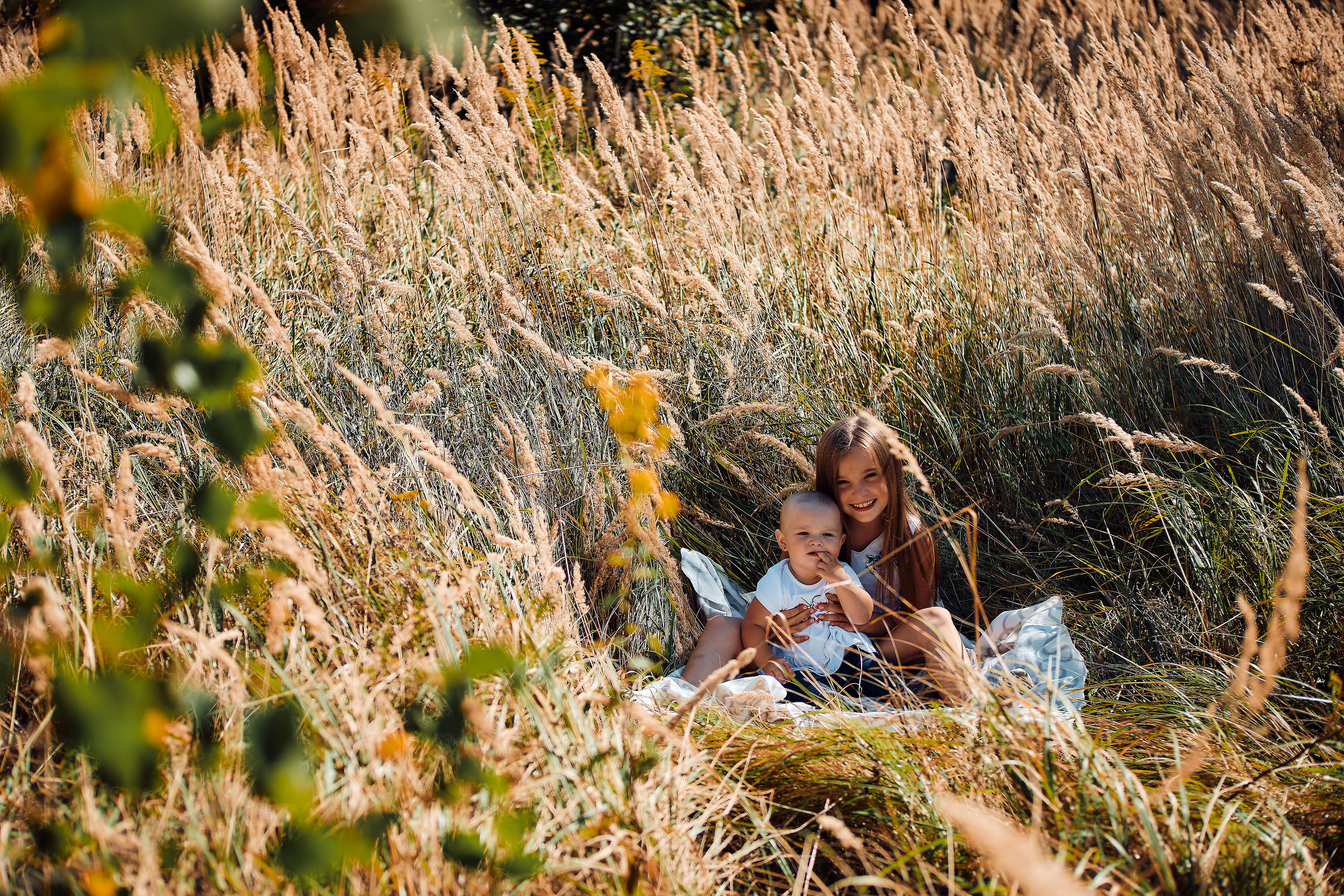 Ольга, Ангелина и Соня. Семейный портретный свадебный фотограф Дмитрий Тимченко. Студия / фото