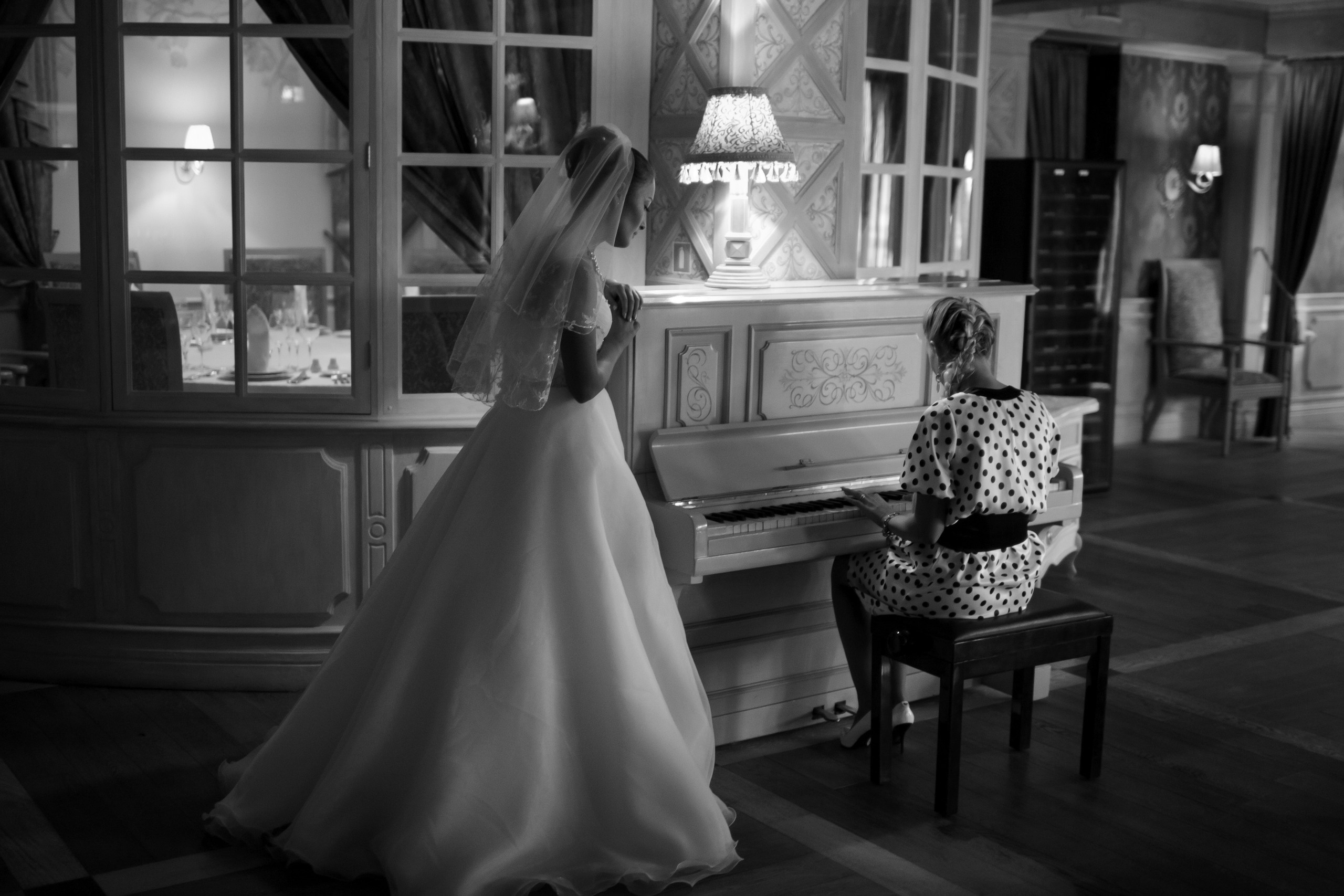 Свадебная фотография. Семейный портретный свадебный фотограф Дмитрий Тимченко. Студия / фото