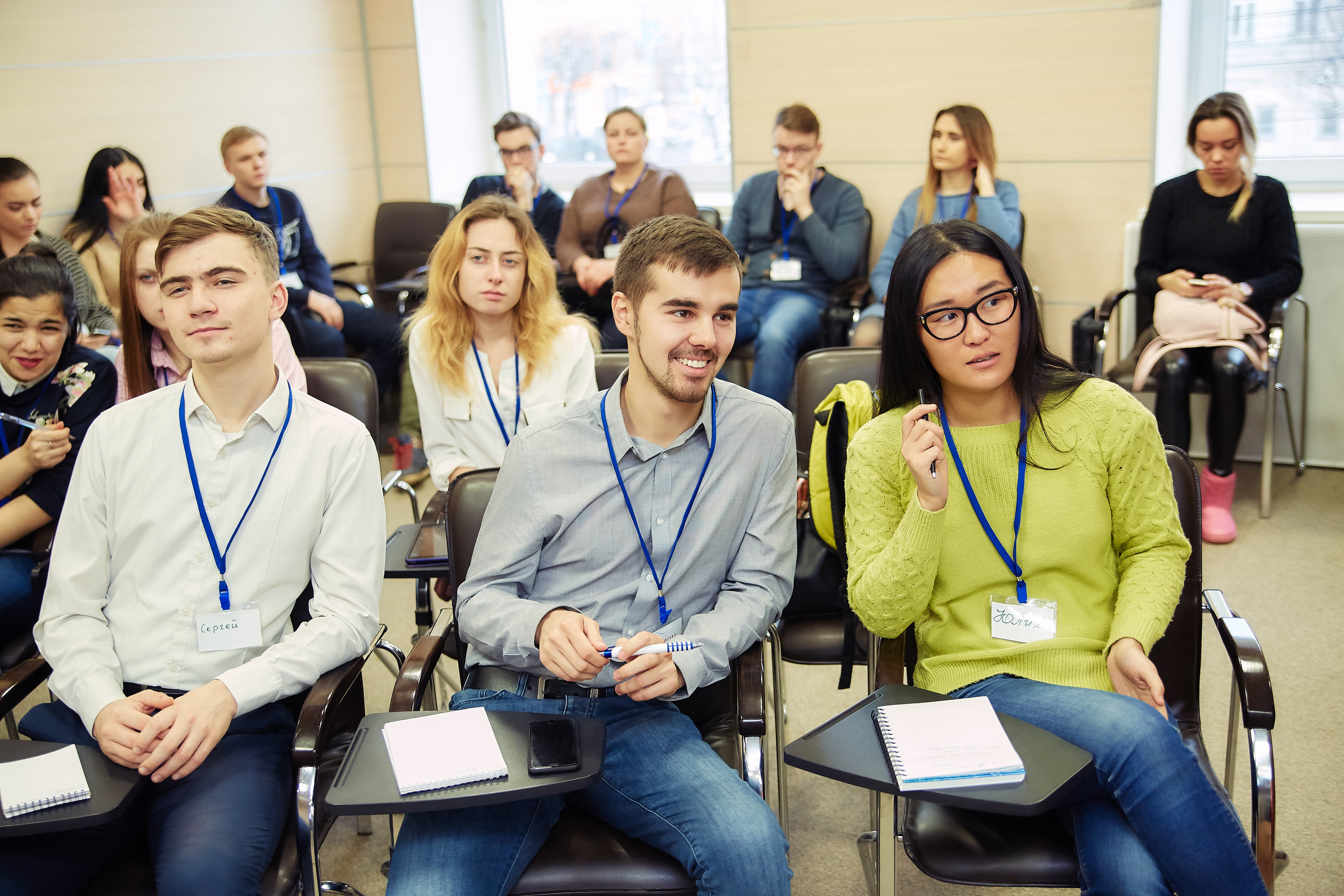 Бизнес-репортаж. Семейный портретный свадебный фотограф Дмитрий Тимченко. Студия / фото