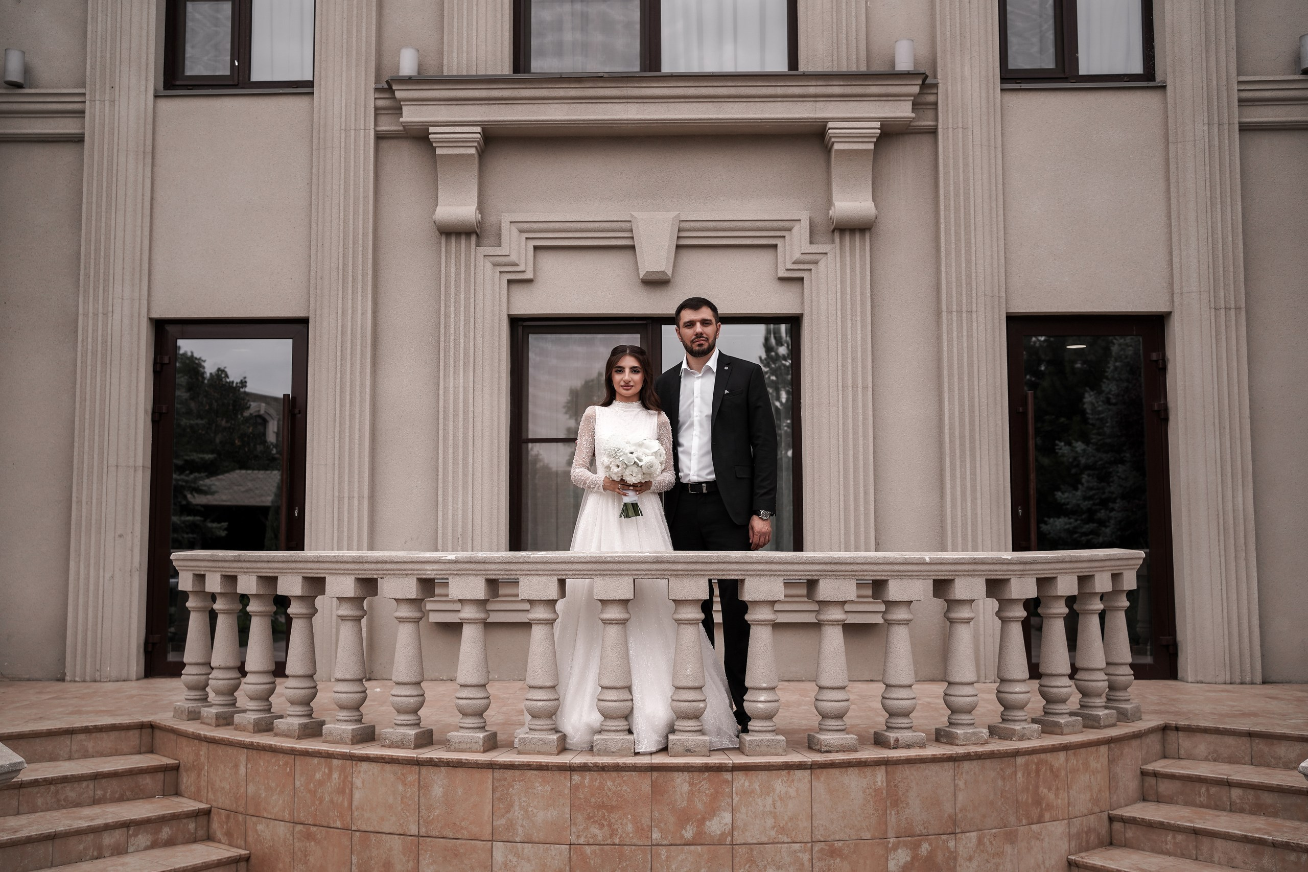 Свадебный фотограф в Ростове-на-Дону. Фотосессия в отеле Графский парк. Абдул и Фируза. Свадебный фотограф в Ростове-на-Дону. Таинство Крещения и Венчания, семейные фотосессии. Алёна Чёботова