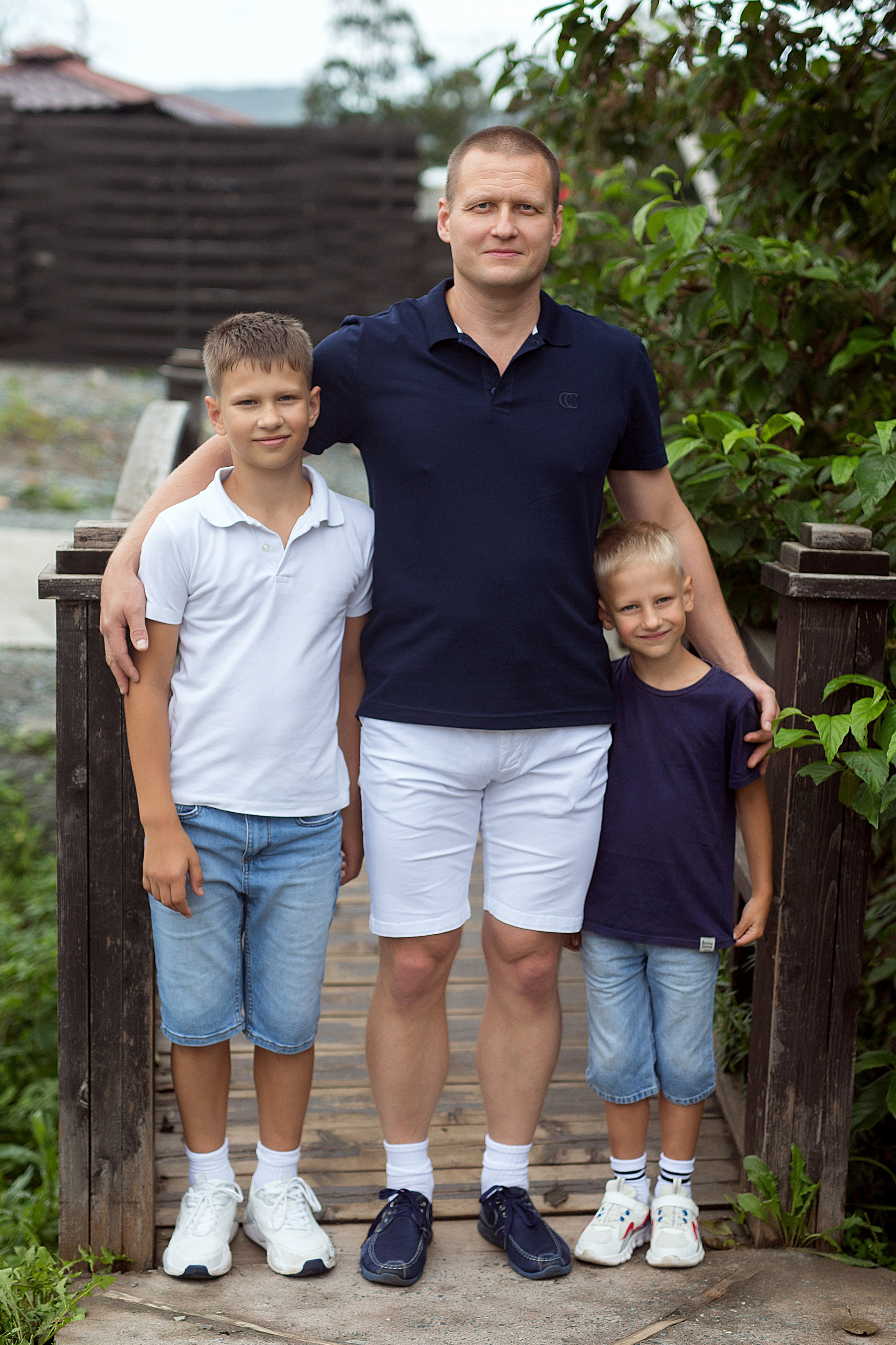 Семейная прогулка у моря. Людмила Далидович топовый семейный фотограф Находка/Владивосток