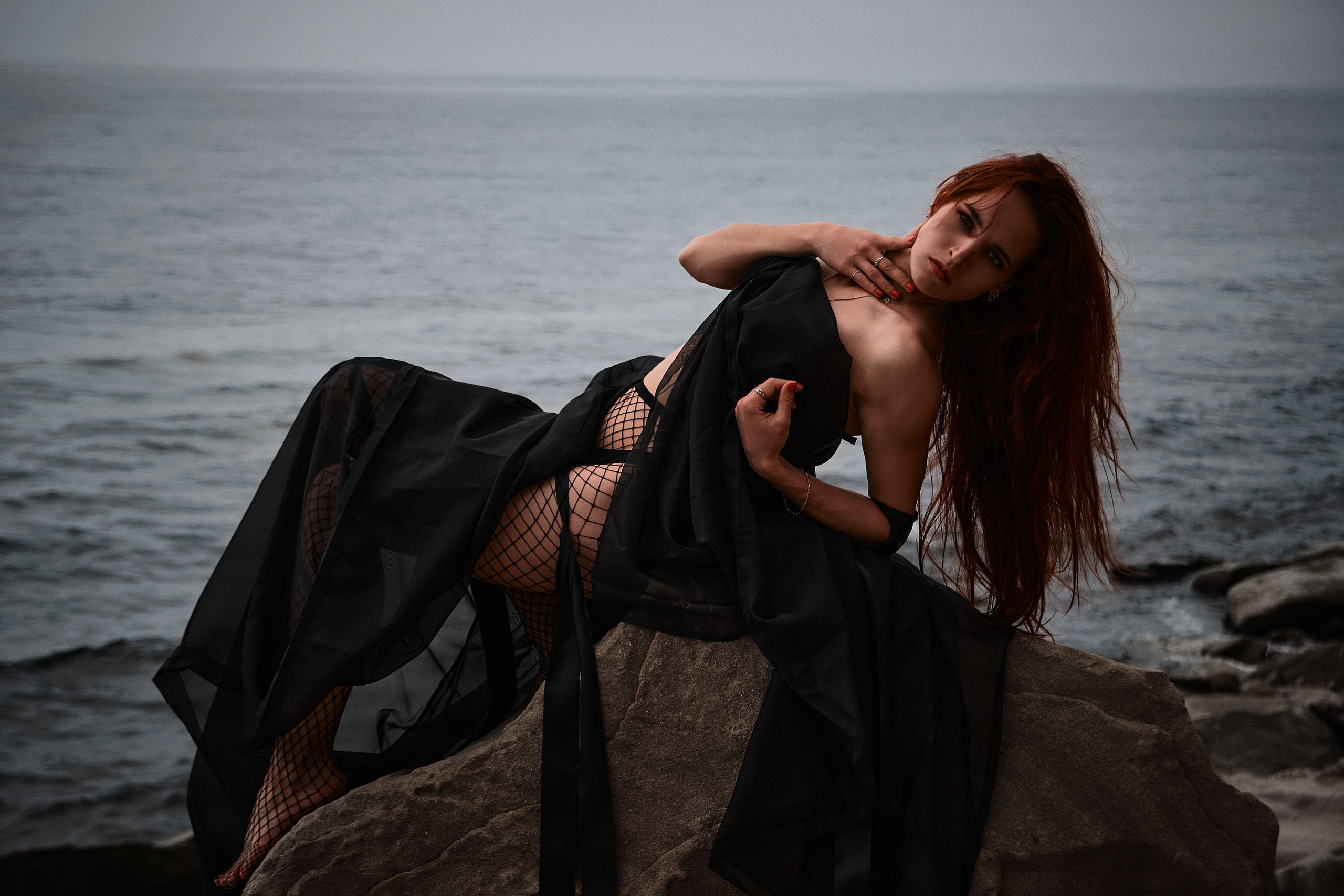 Фотосессии с цветным тюлем Санкт-Петербург. Фотограф портретный архитектурный лавстори будуар Санкт-Петербург Виктор Иванов