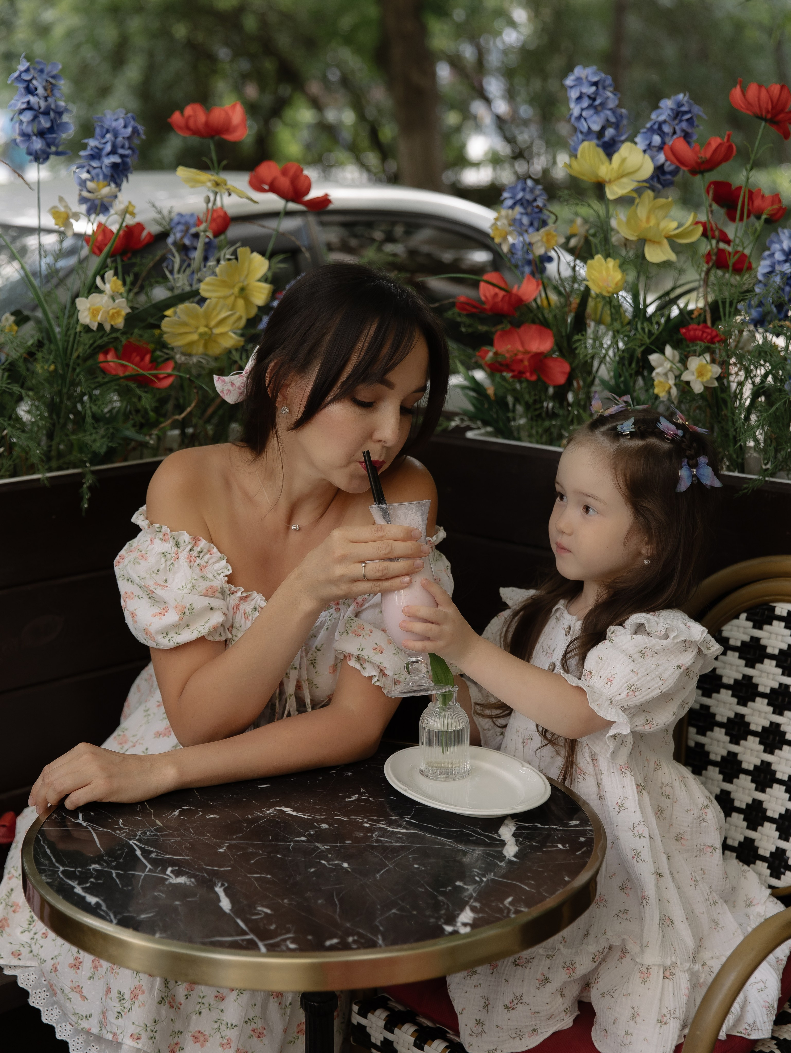 Прогулка мама и дочь. СВАДЕБНЫЙ ФОТОГРАФ ЧЕЛЯБИНСК