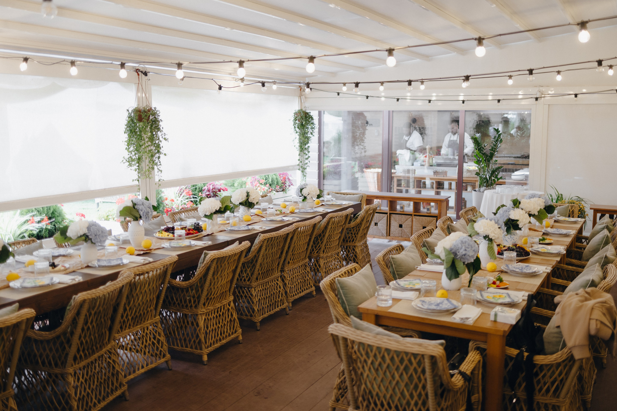 Девичник с лимонами