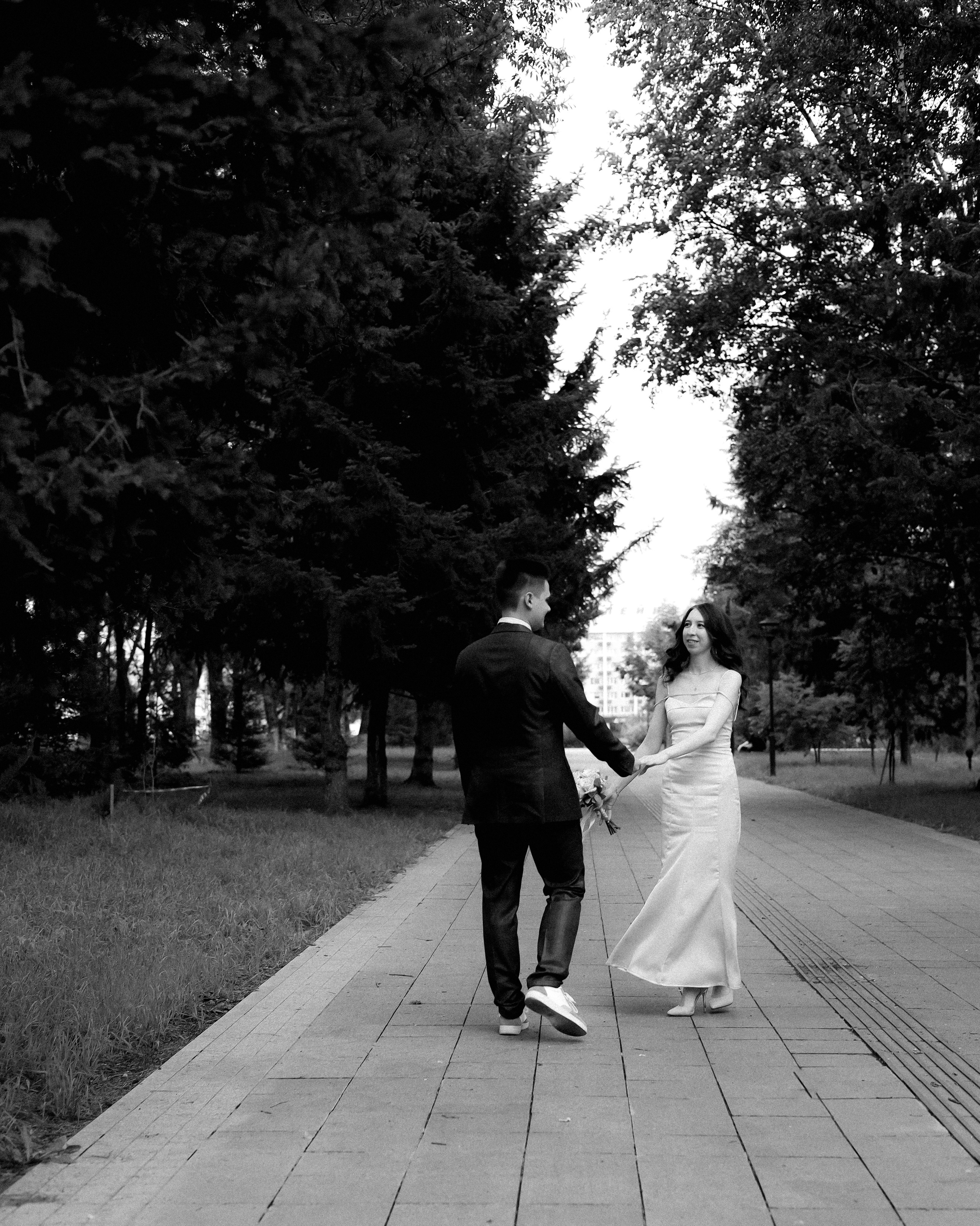 Свадебная прогулка. Фотограф в г. Благовещенск, свадебные, семейные и индивидуальные