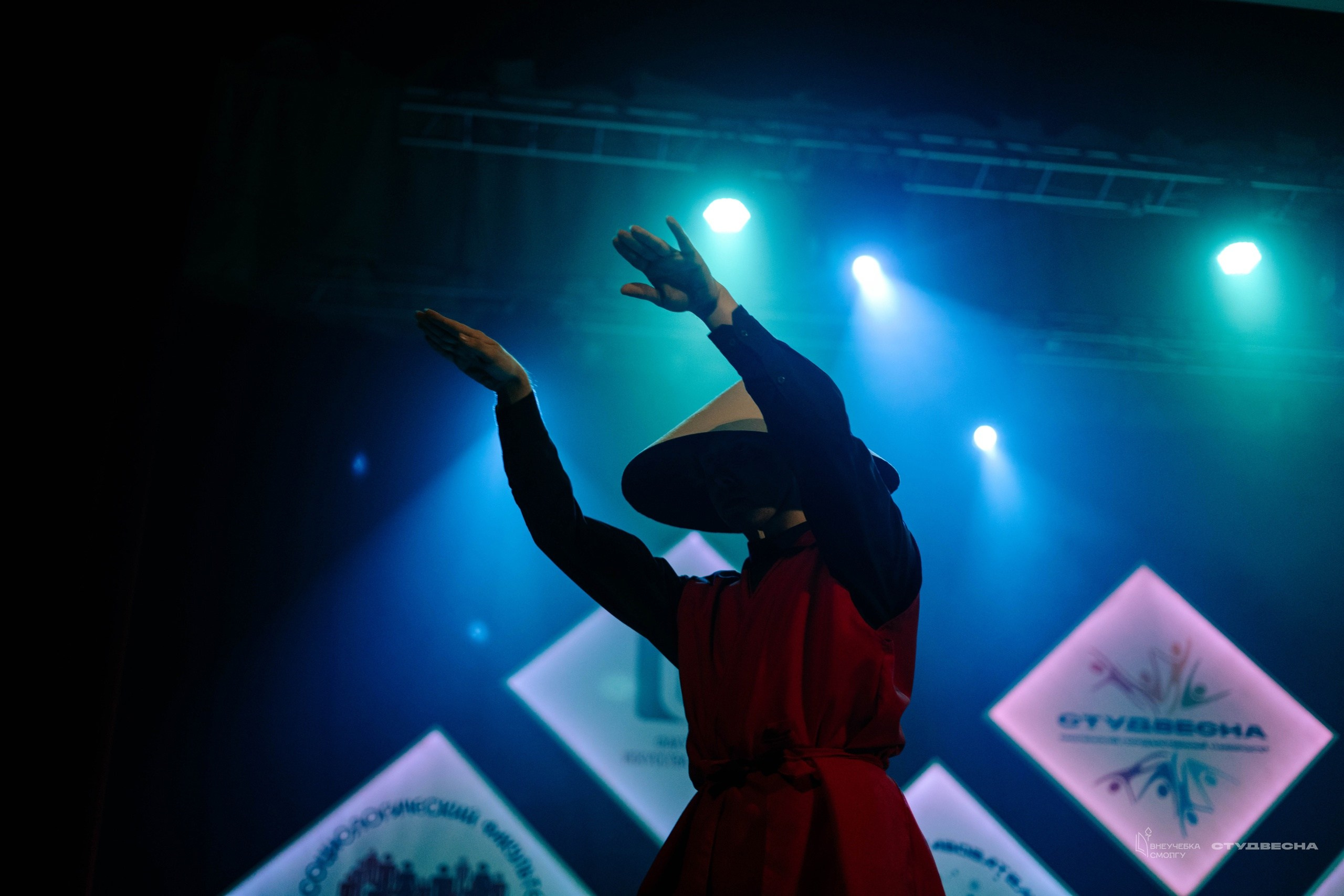 СмолГУ — Студвесна — Танец. KiPPER Gallery — Фотограф