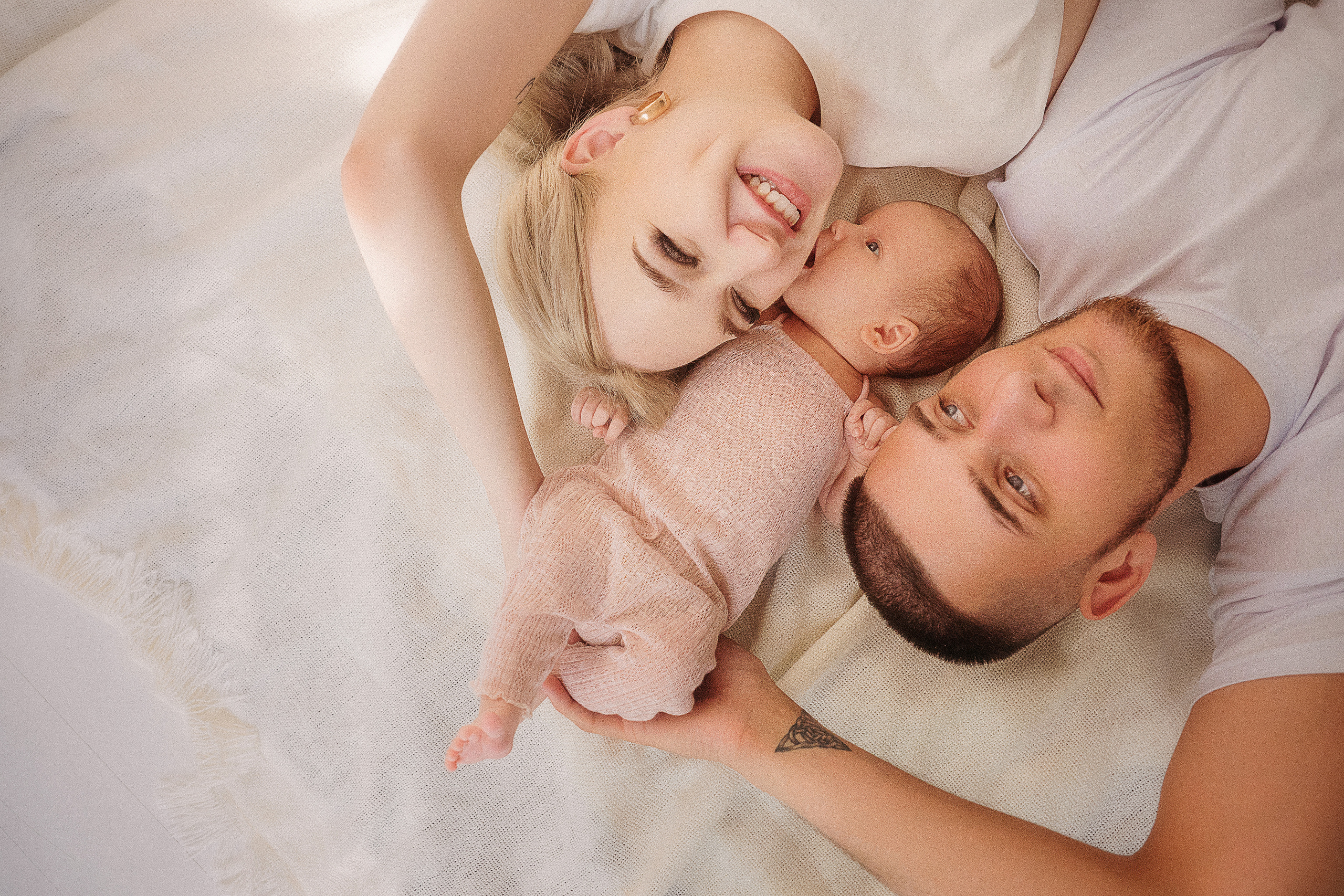 Фотосессия новорожденного 1 месяц - отличный вариант, если надумали поздно или хотите лайстайл