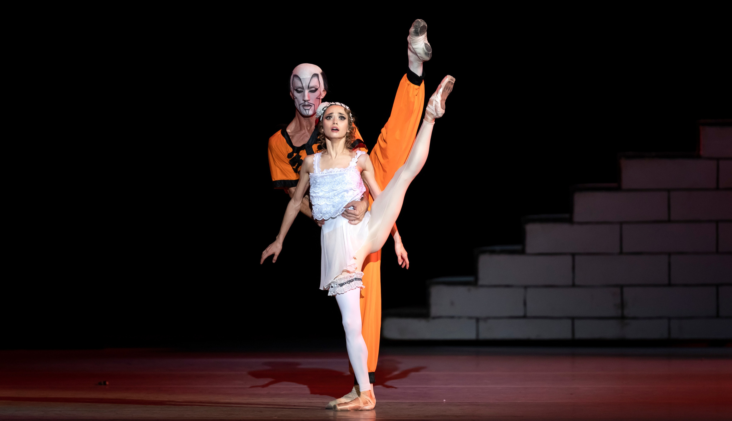 Чудесный мандарин. Балет Наталии Касаткиной и Владимира Василёва. Балетный фотограф Москва Майоров Николай