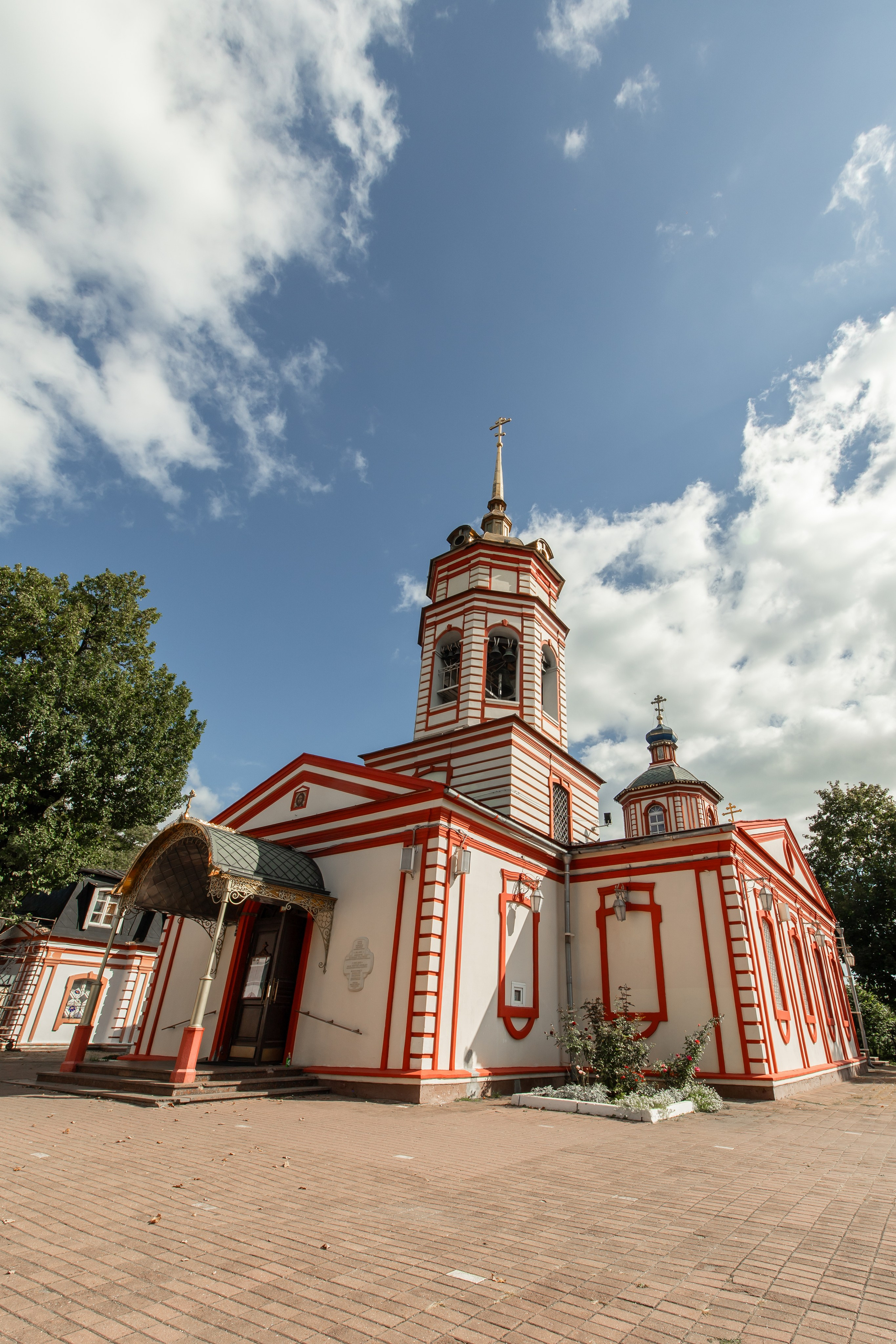 Крещение в Храме Воздвижения Креста Господня в Алтуфьеве. Профессиональный фотограф в Москве и Мо Мария Шантарёва