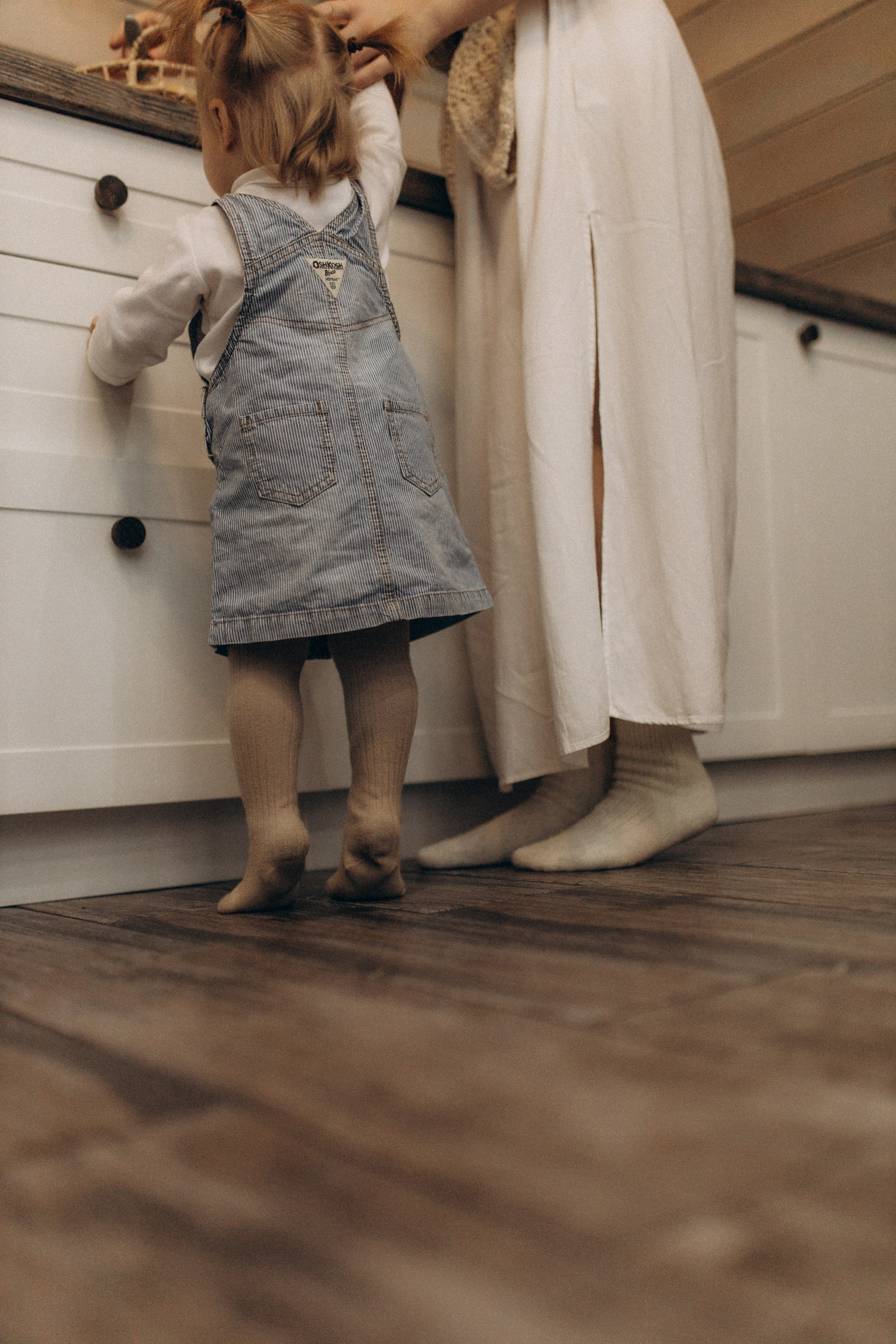 Алиса и мама. Семейный фотограф Губкин/Старый Оскол