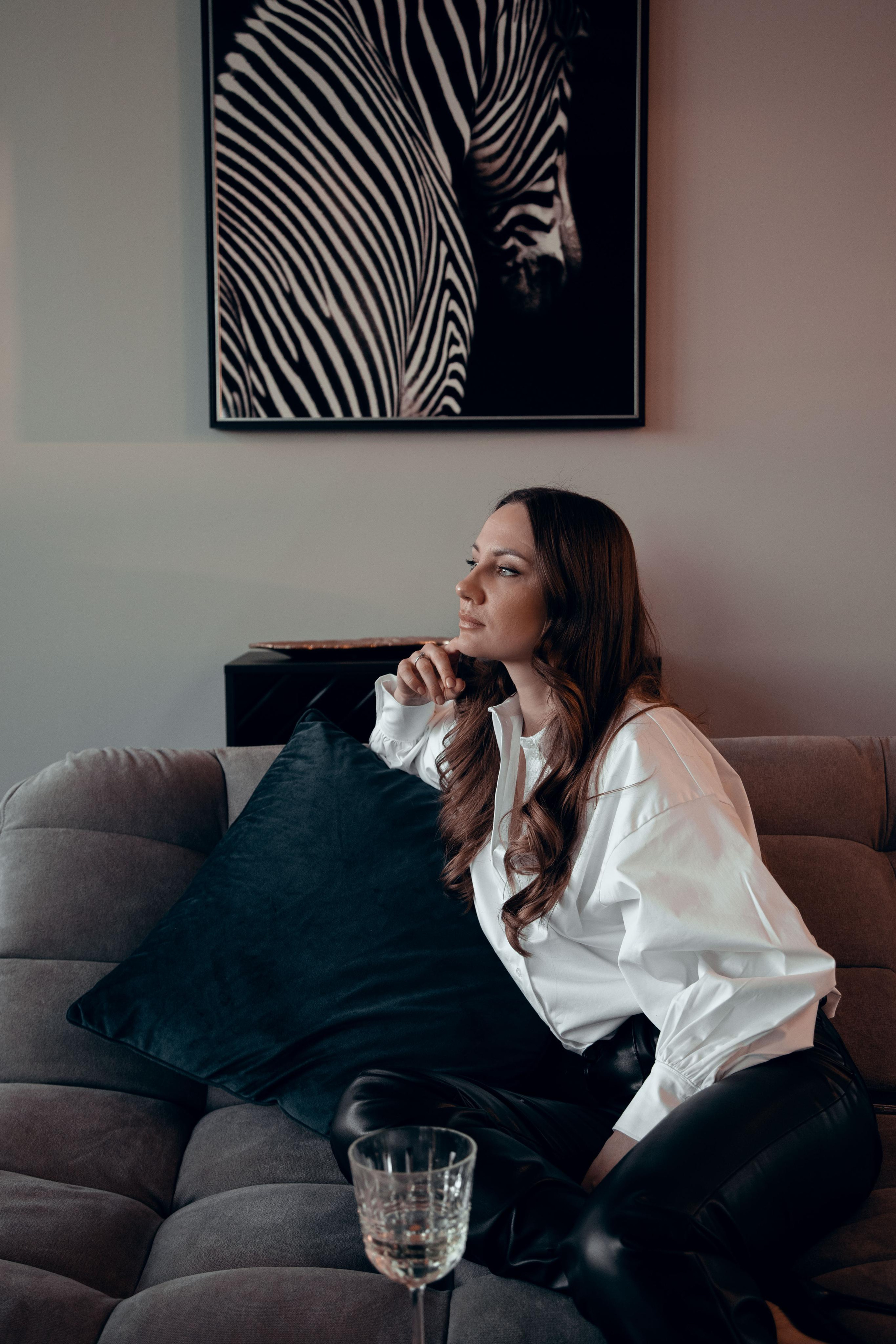 Alenka 'n her besties. Home