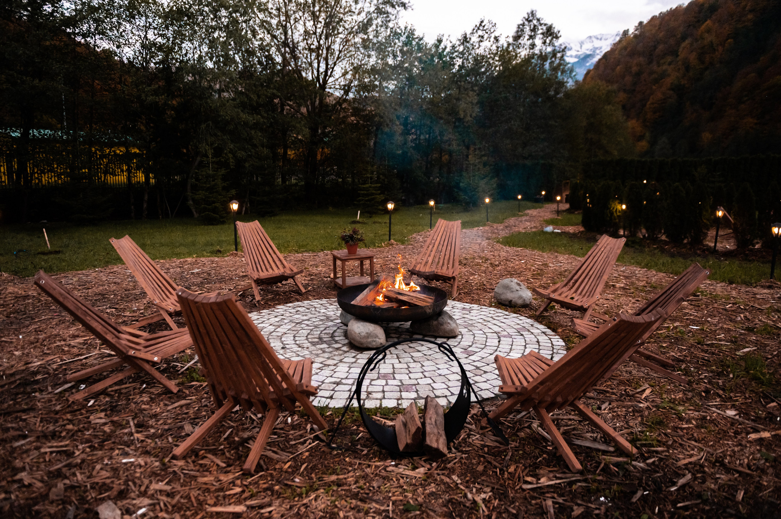 Контент съемка места для отдыха на курорте Газпром Поляна «Мзымта Пляж». Репортажный фотограф в Красной Поляне и Сочи Павлюченко Екатерина